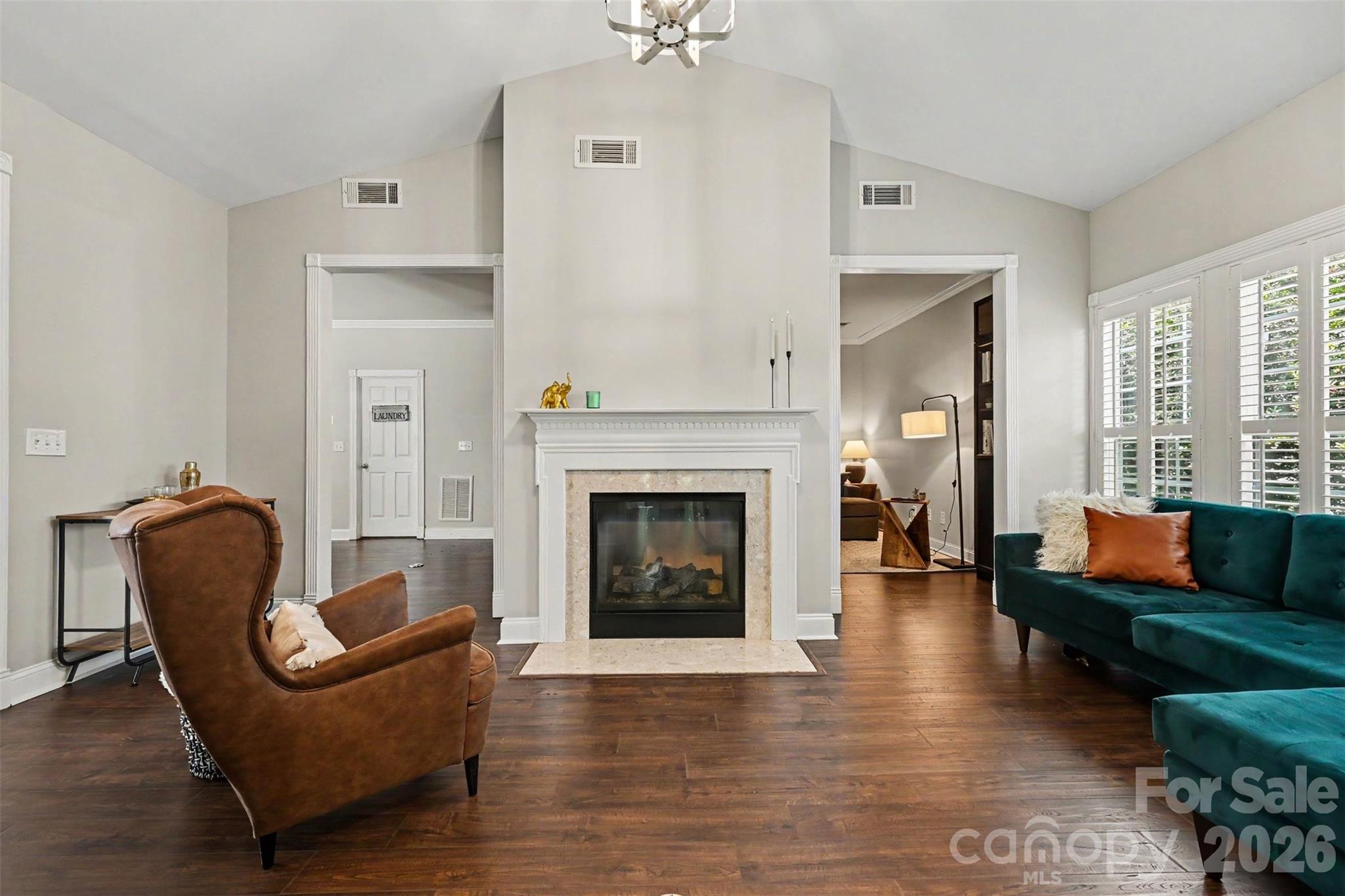 2442 Smith Cove Road — Denver