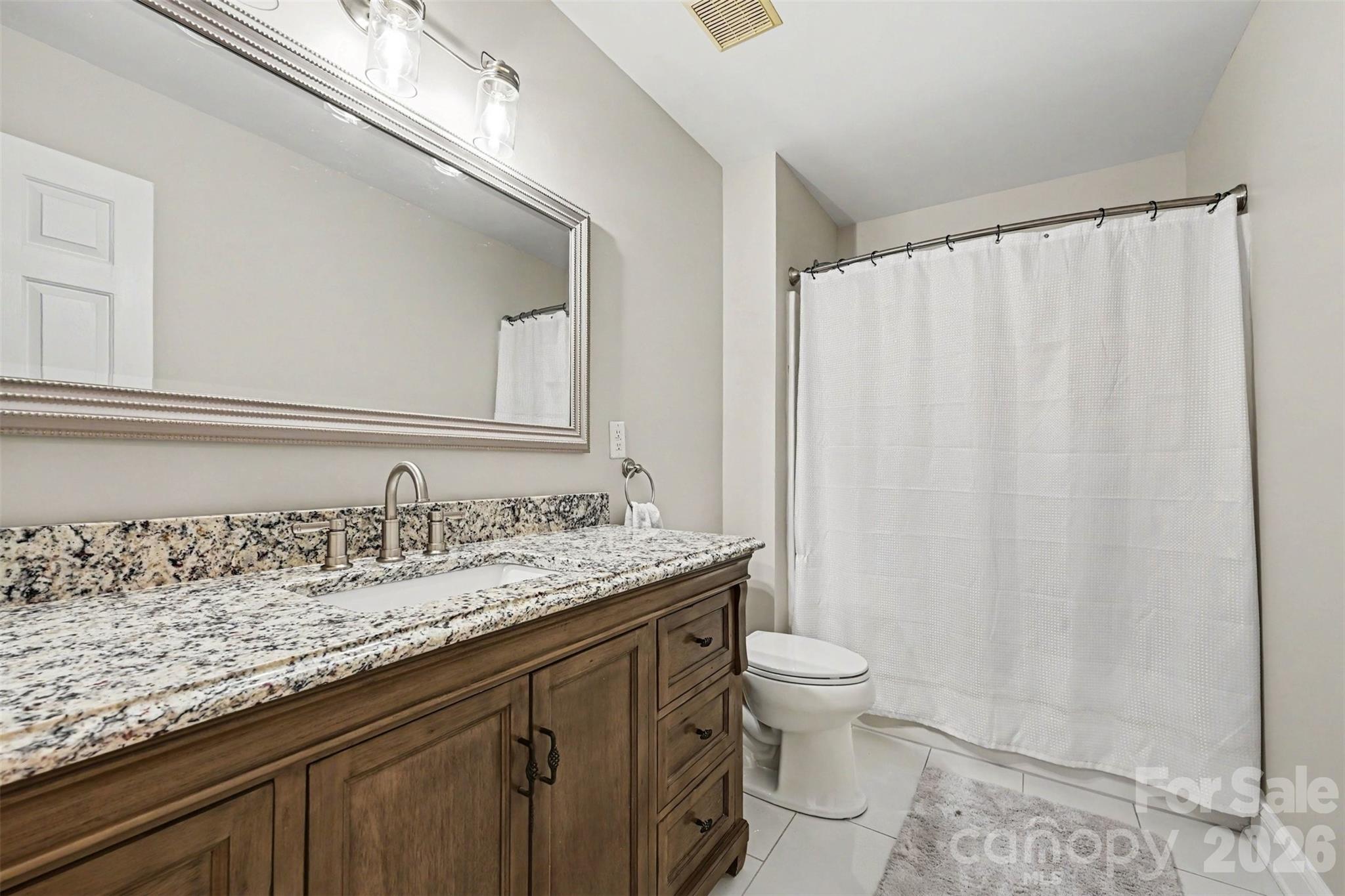 2442 Smith Cove Road — Denver