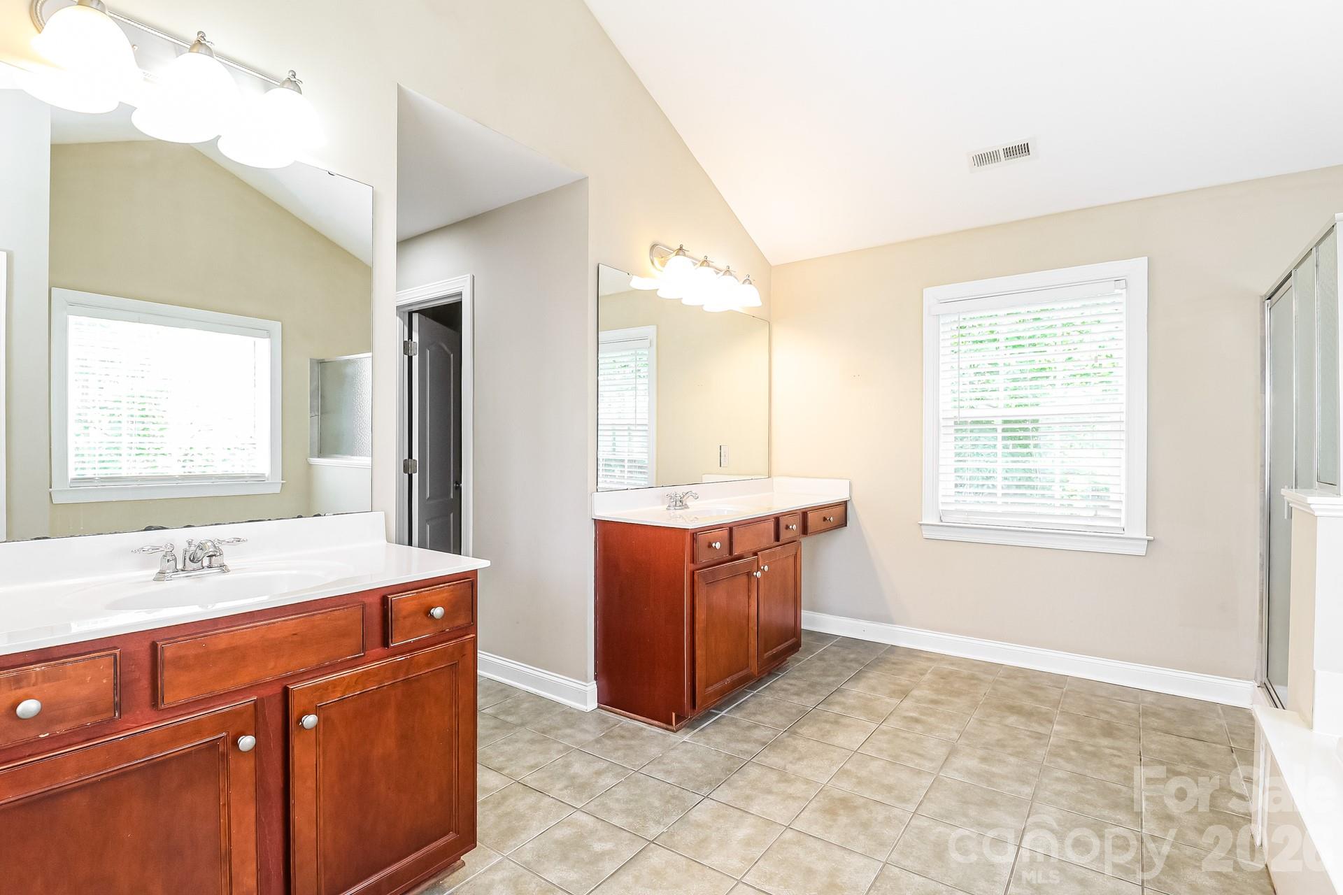 10107 Daufuskie Drive — Charlotte