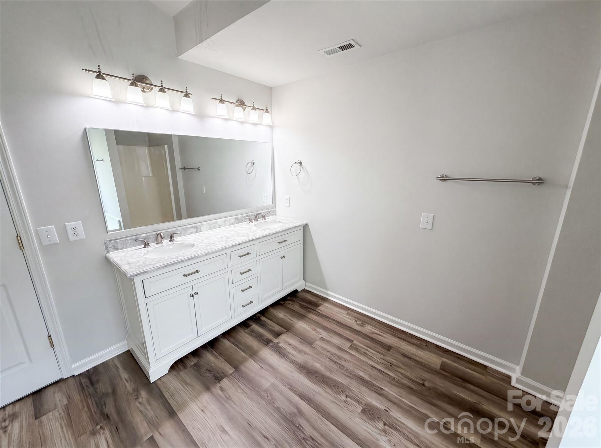 11528 Erwin Ridge Avenue — Charlotte
