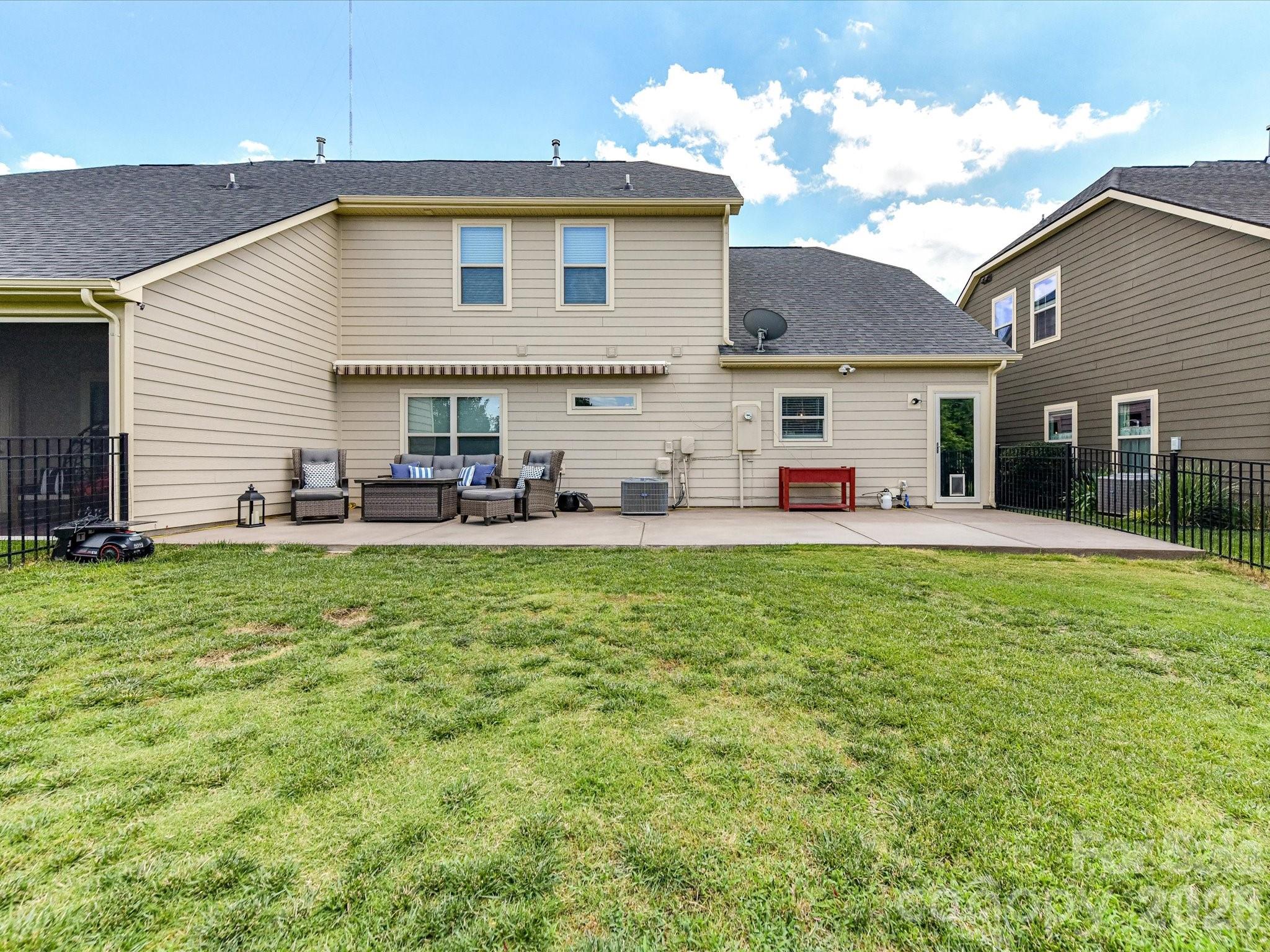 139 Martingale Avenue — Mooresville