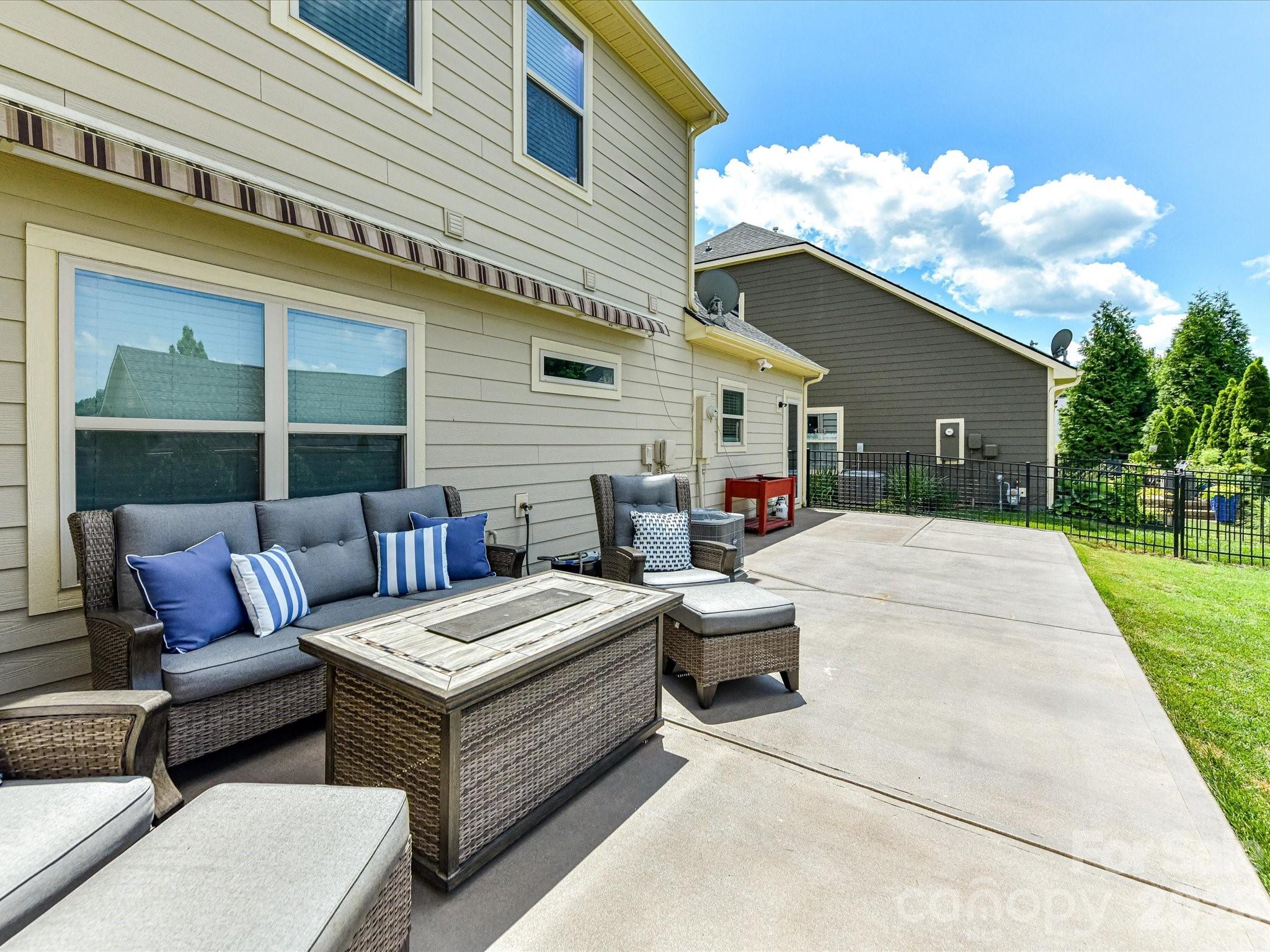 139 Martingale Avenue — Mooresville