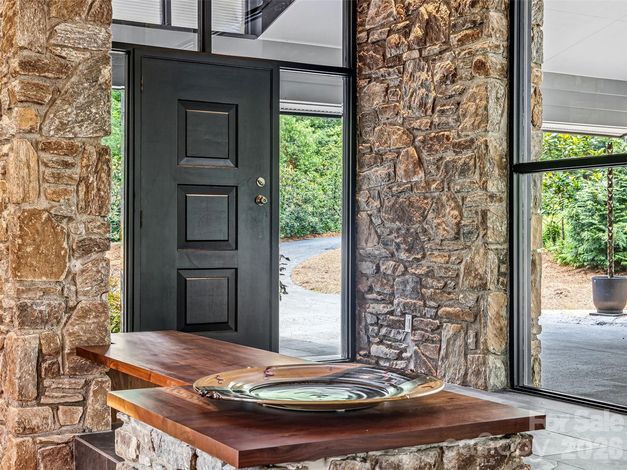 3 Holly Hill Road — Biltmore Forest