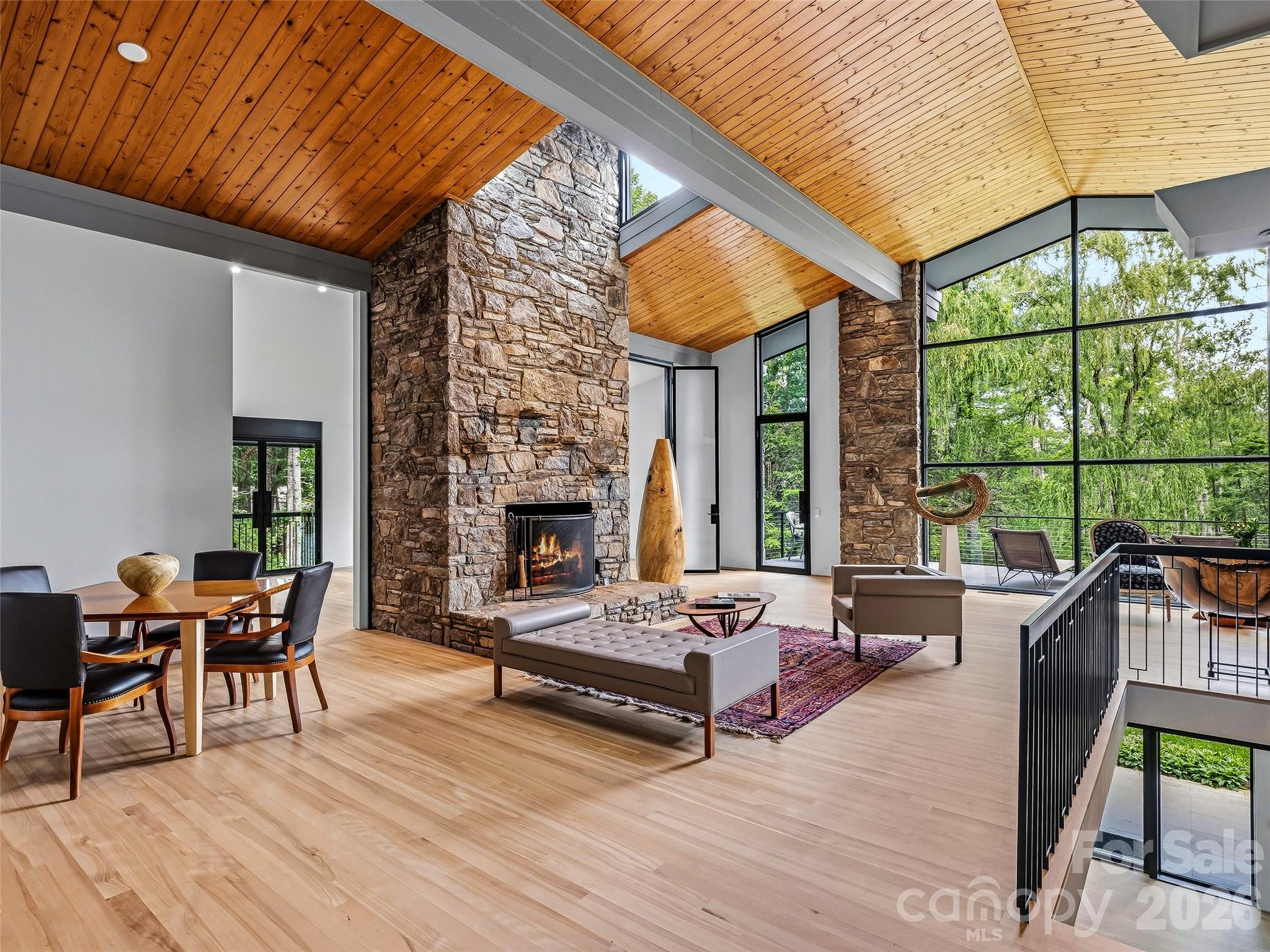 3 Holly Hill Road — Biltmore Forest