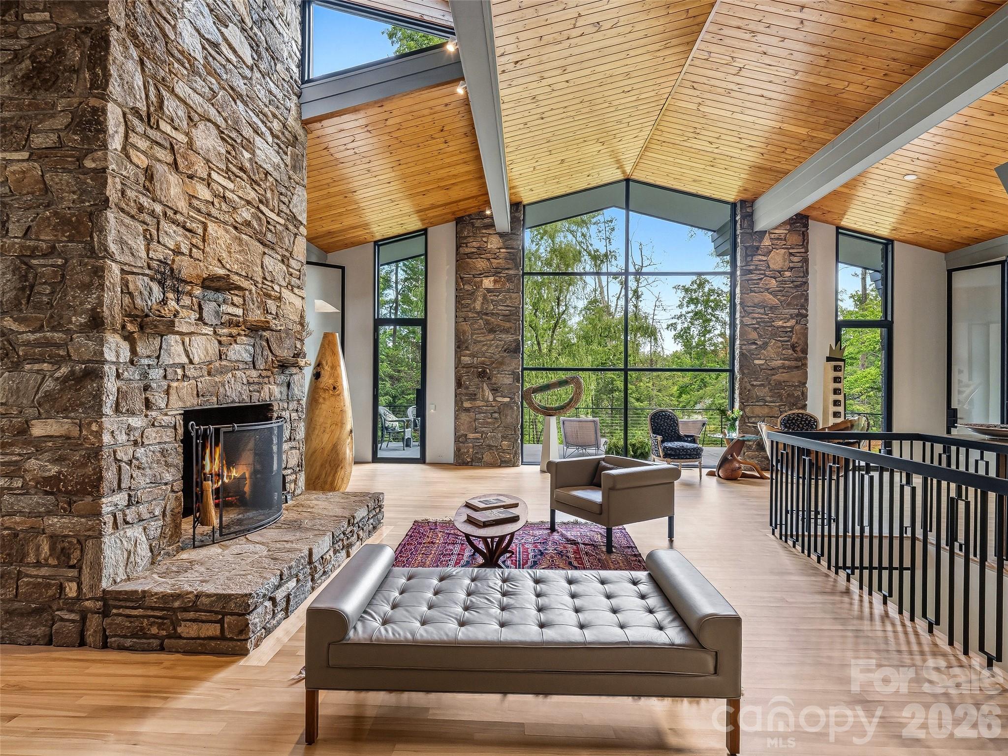 3 Holly Hill Road — Biltmore Forest