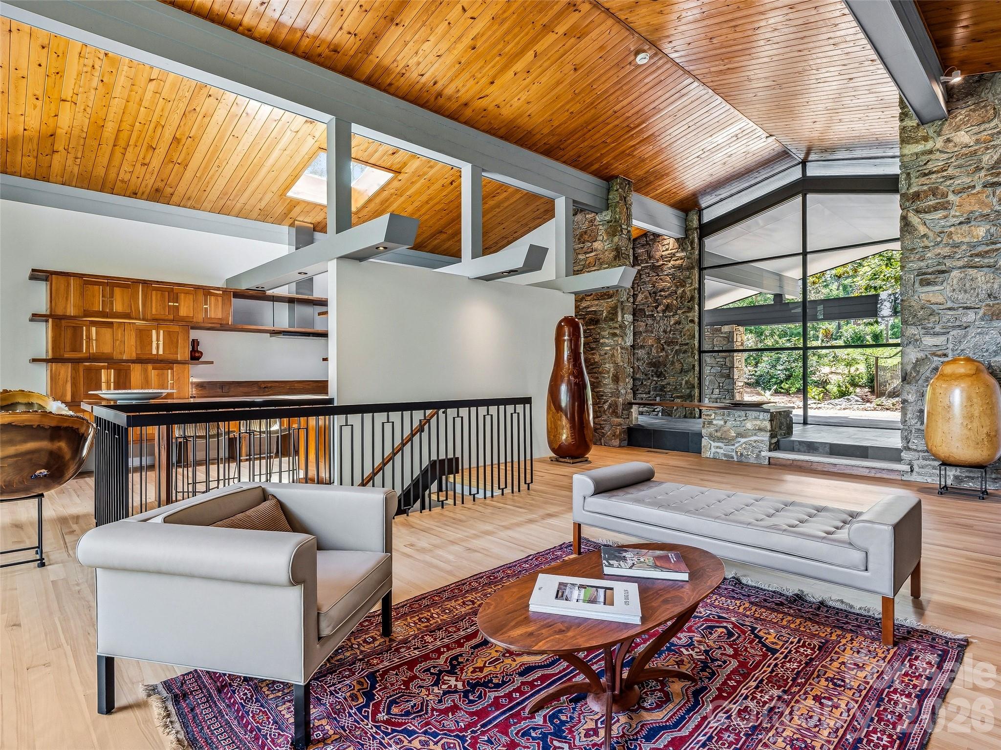 3 Holly Hill Road — Biltmore Forest