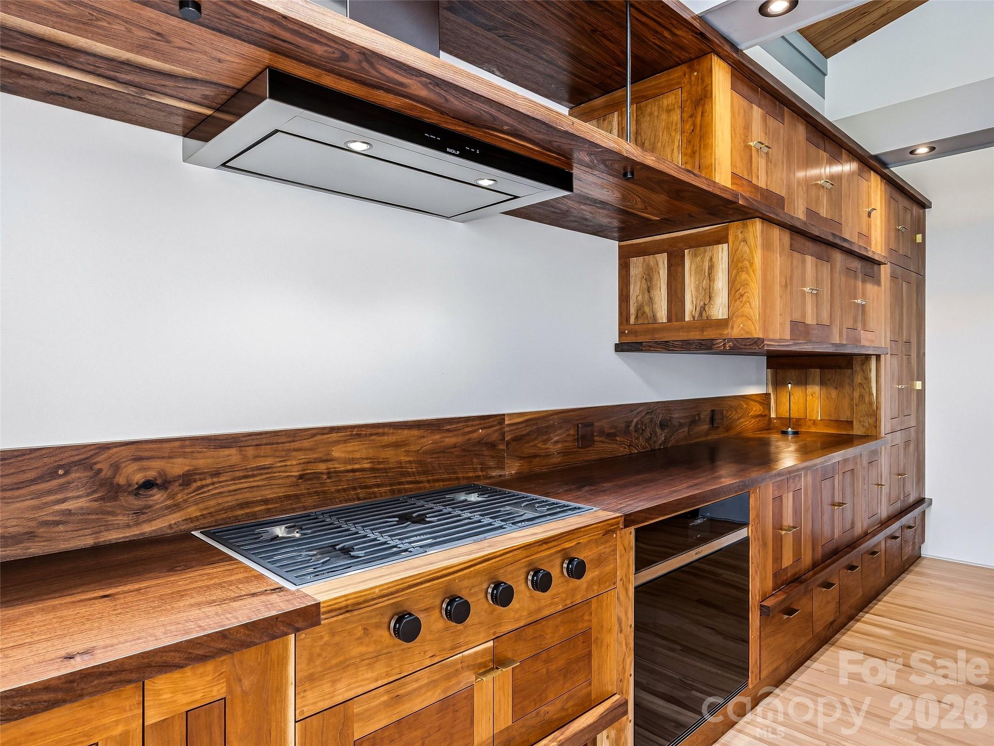 3 Holly Hill Road — Biltmore Forest