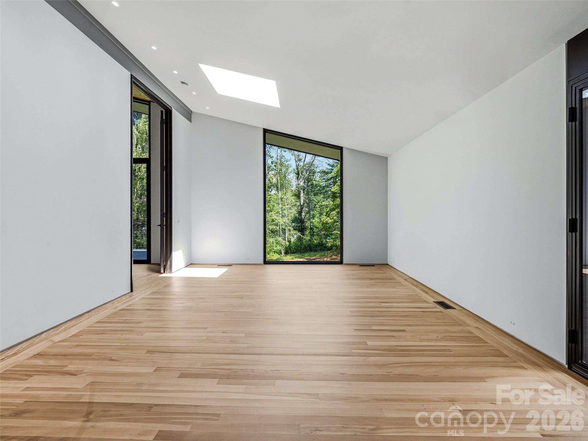 3 Holly Hill Road — Biltmore Forest