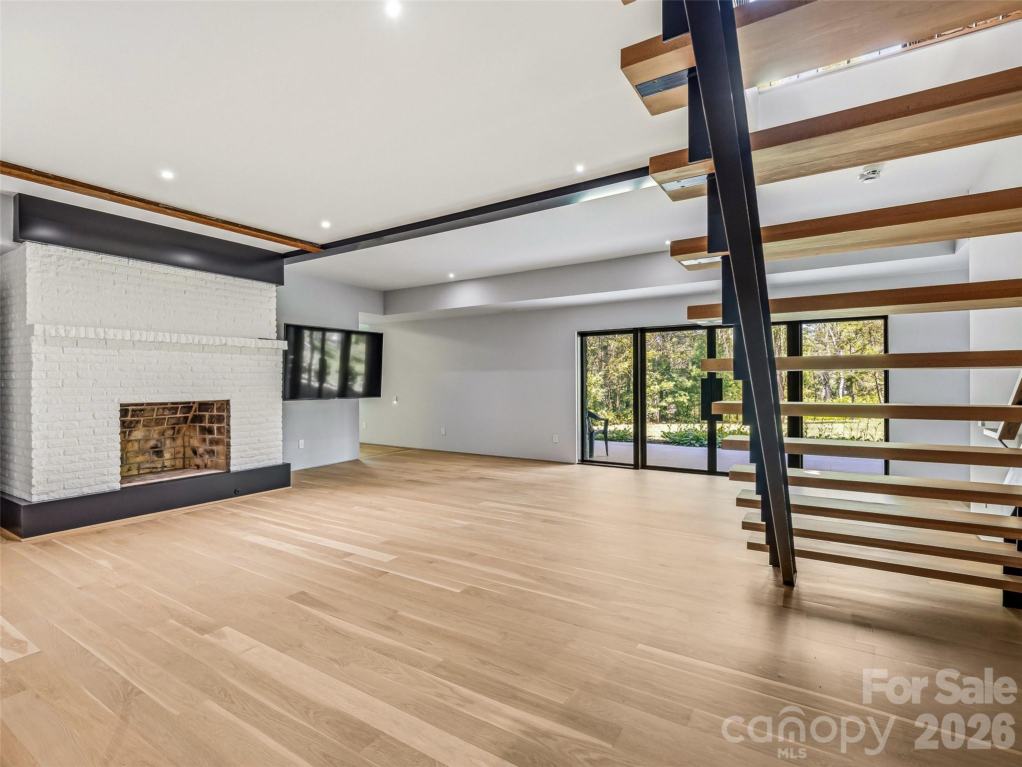 3 Holly Hill Road — Biltmore Forest