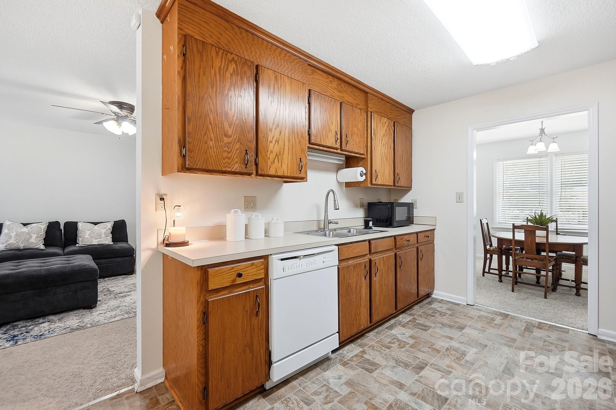 3626 Farm Lake Drive SW — Concord
