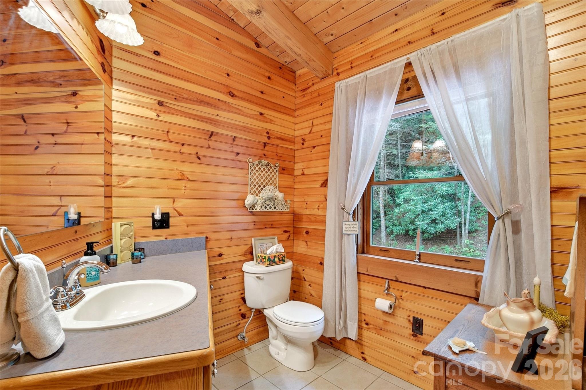664 Paxton Creek Road — Marion
