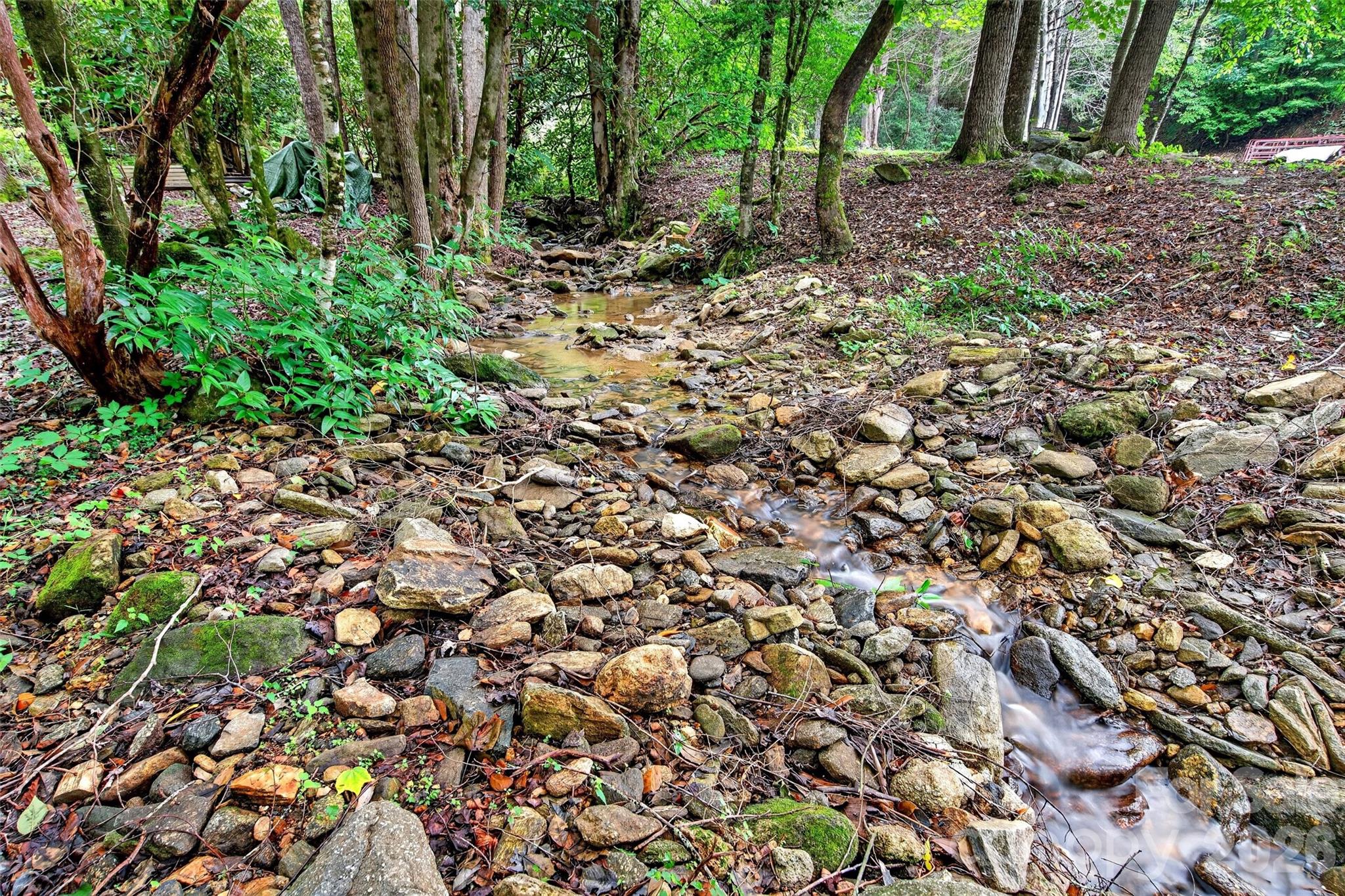 664 Paxton Creek Road — Marion