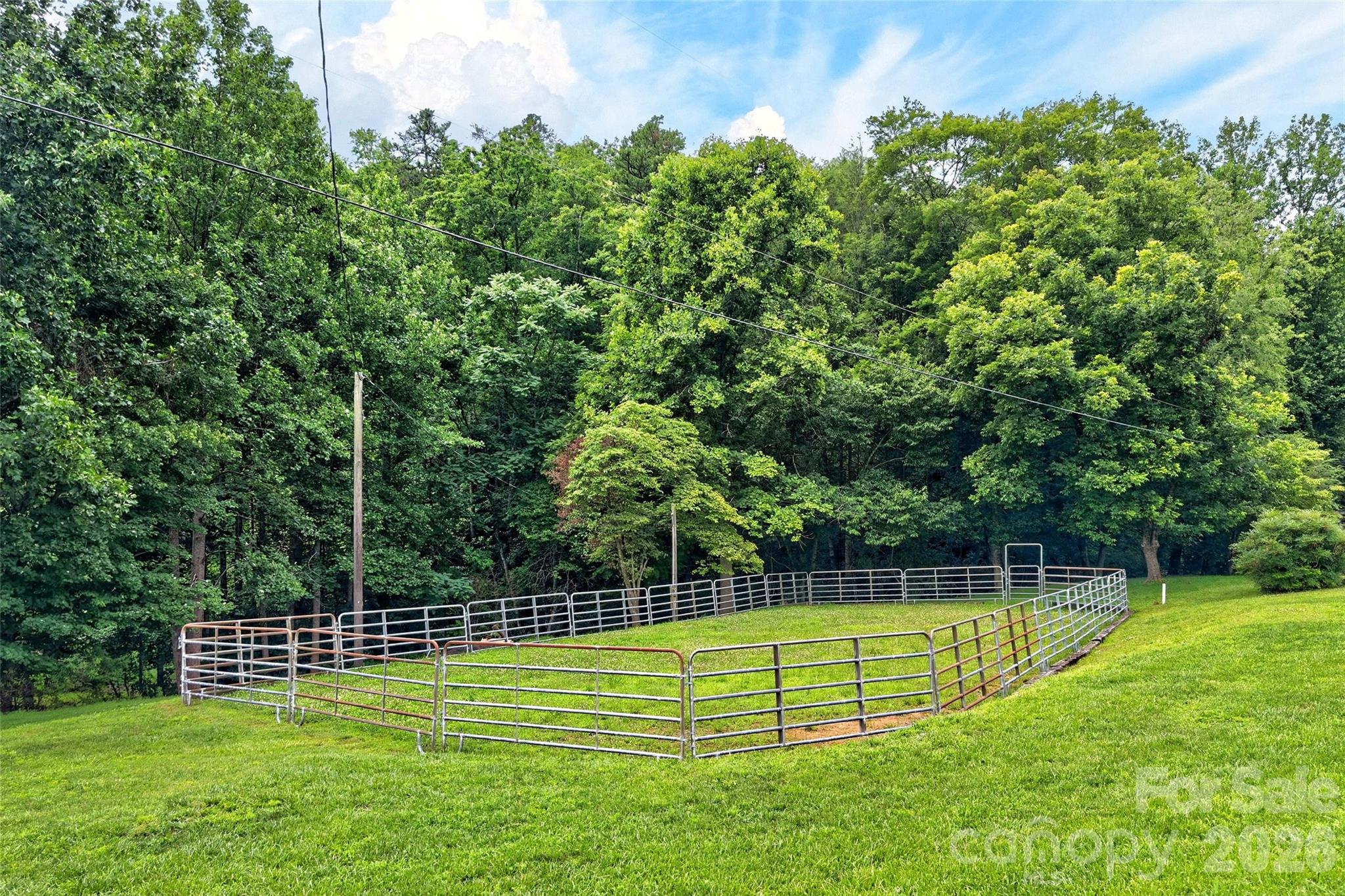 664 Paxton Creek Road — Marion