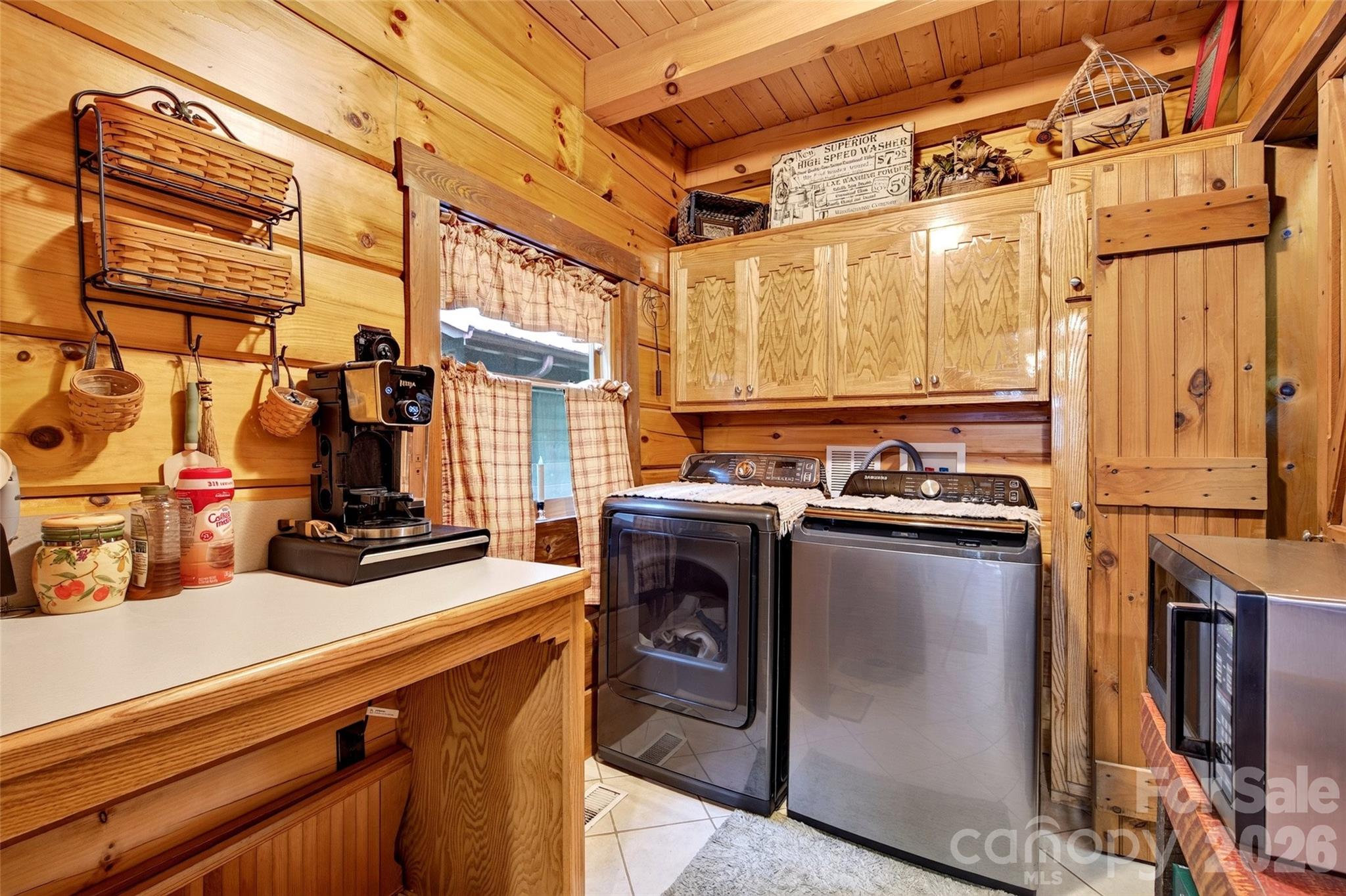 664 Paxton Creek Road — Marion