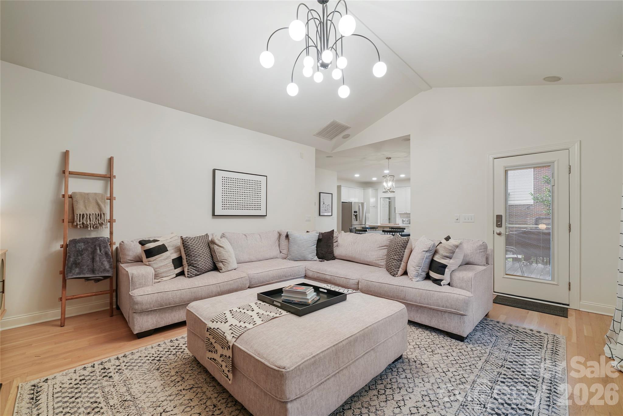 16002 Prestwoods Lane — Huntersville