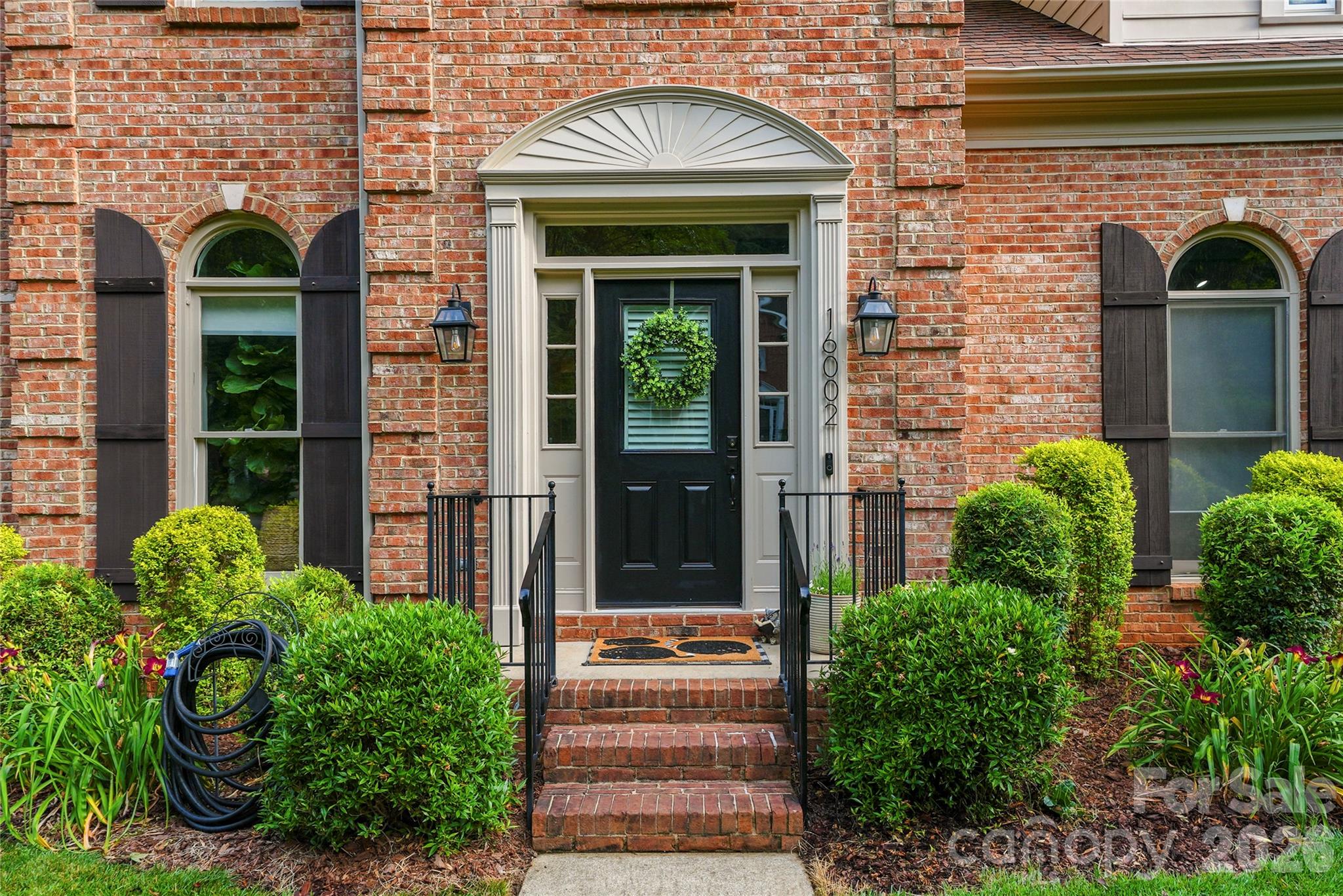 16002 Prestwoods Lane — Huntersville