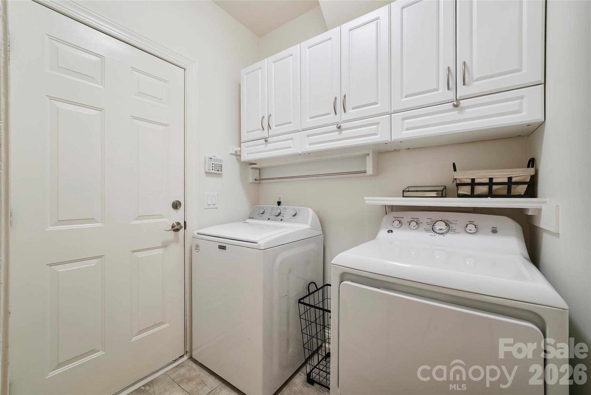 16002 Prestwoods Lane — Huntersville
