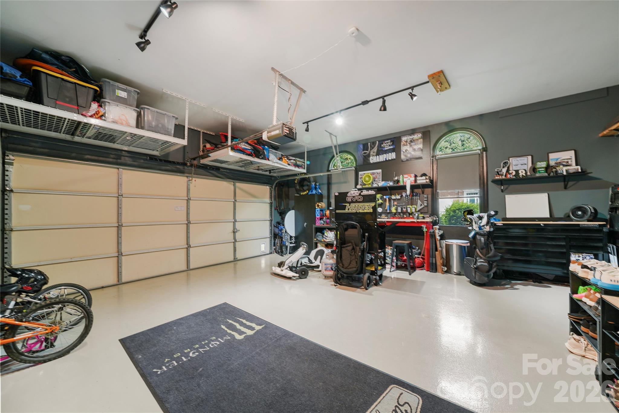 16002 Prestwoods Lane — Huntersville