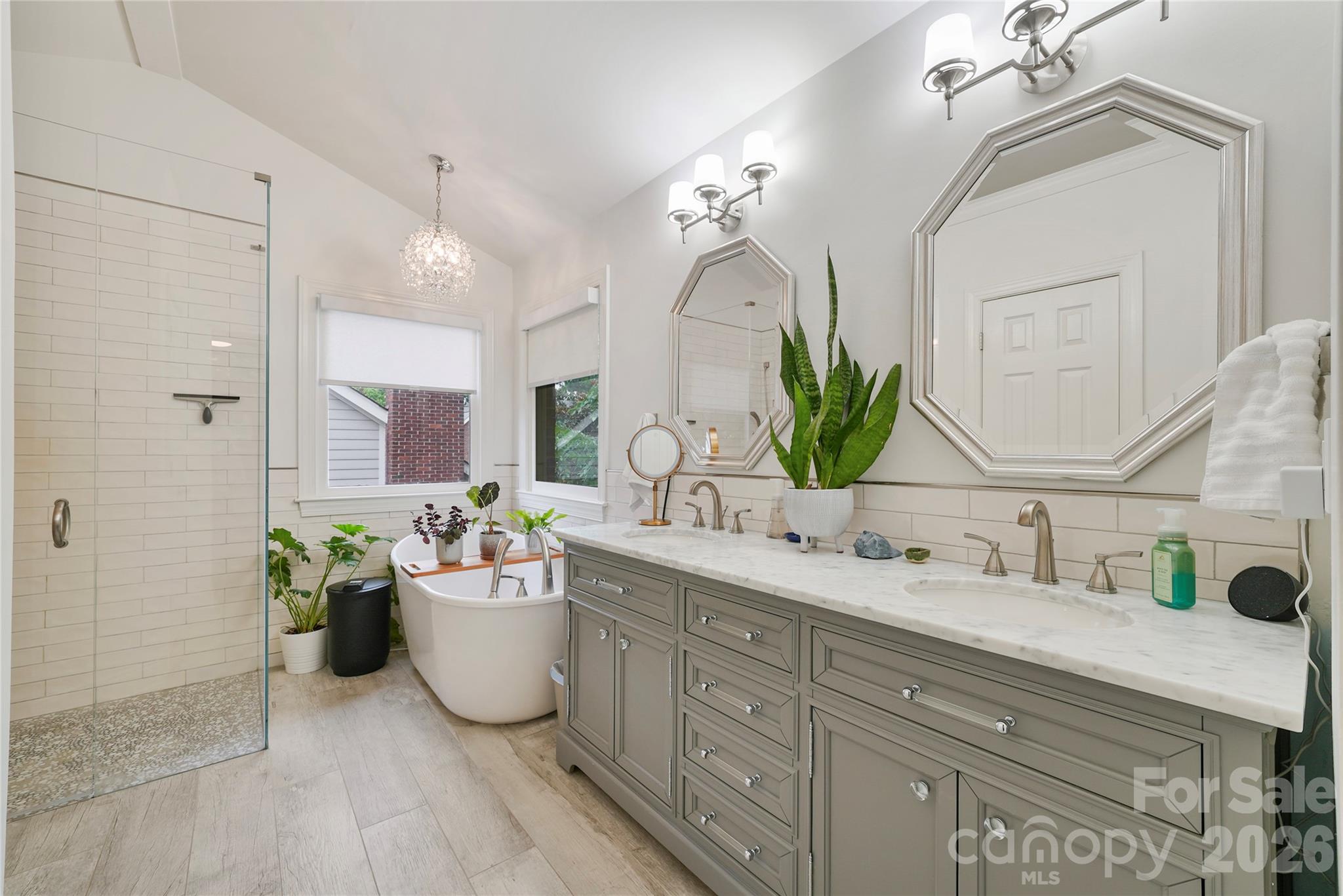16002 Prestwoods Lane — Huntersville