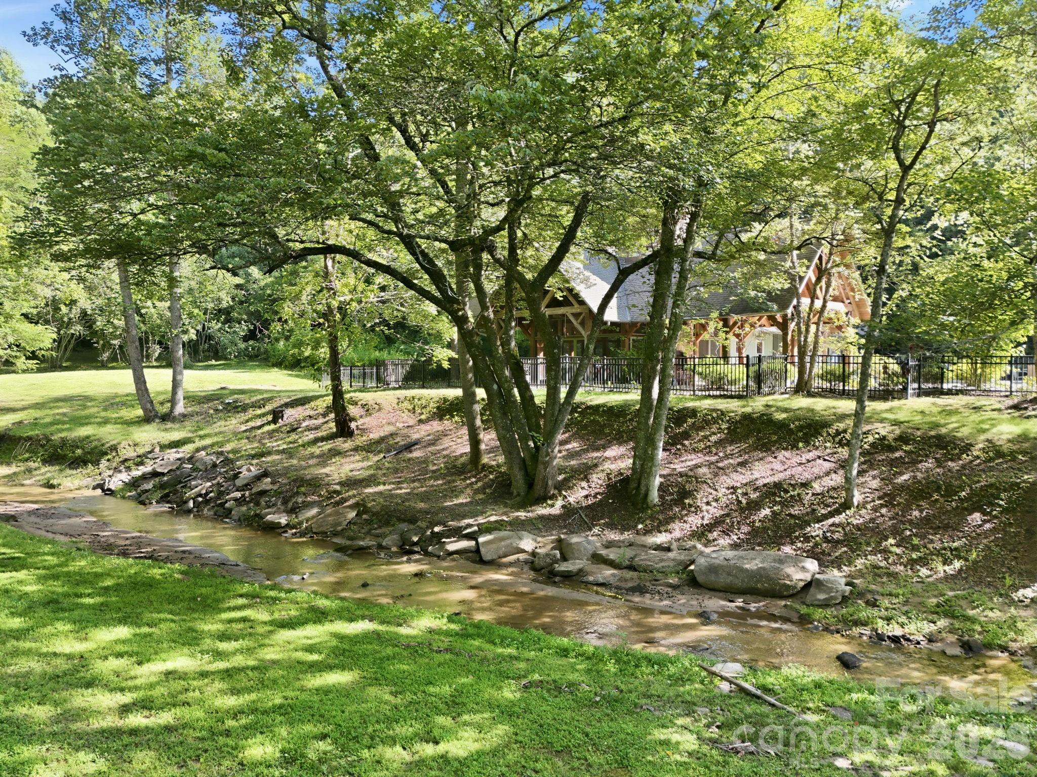 17 Sunny Morning Court — Hendersonville