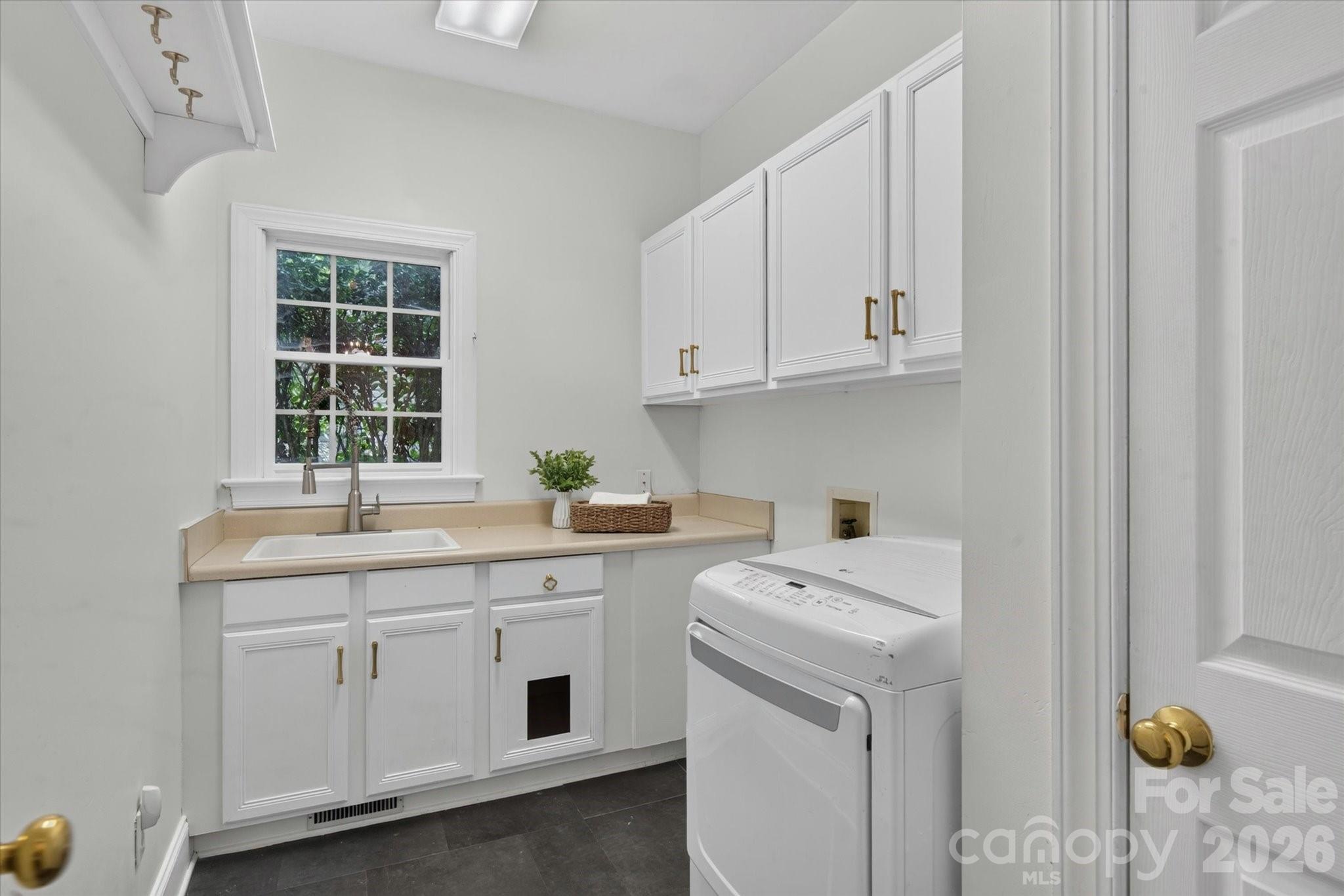 313 Tally Ho Drive — Indian Trail