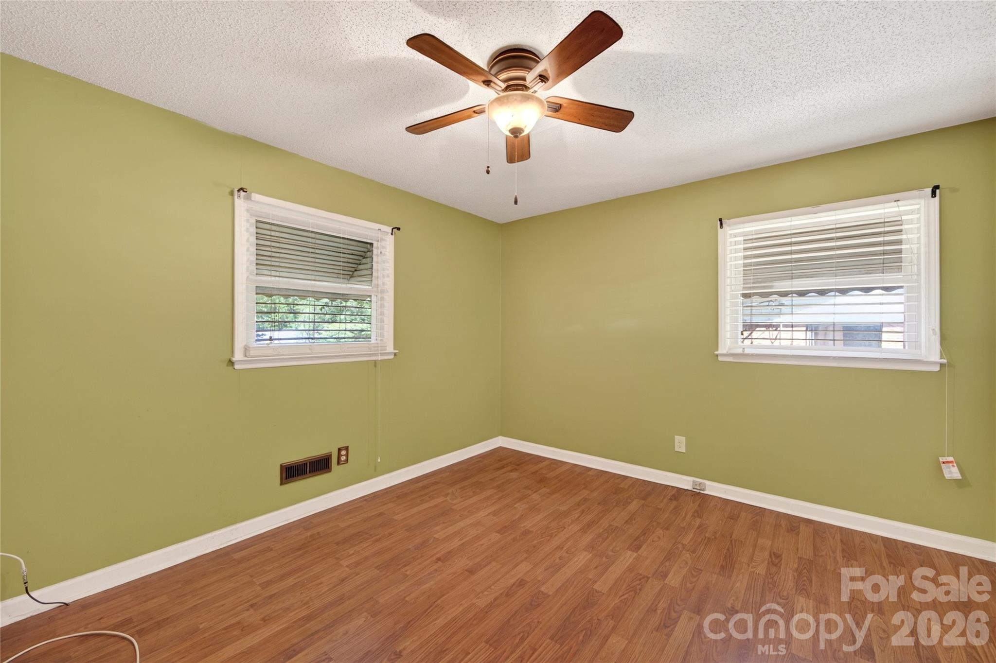 4400 Hamilton Circle — Charlotte