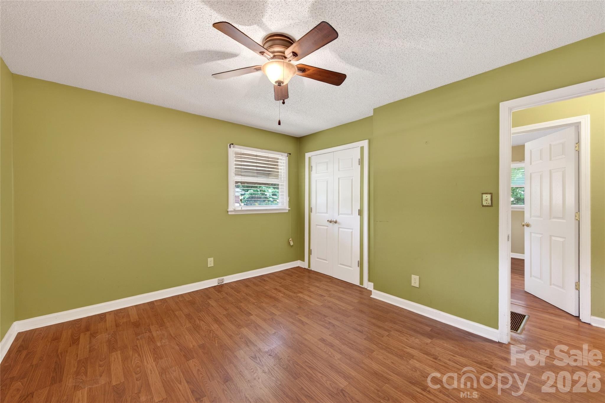 4400 Hamilton Circle — Charlotte