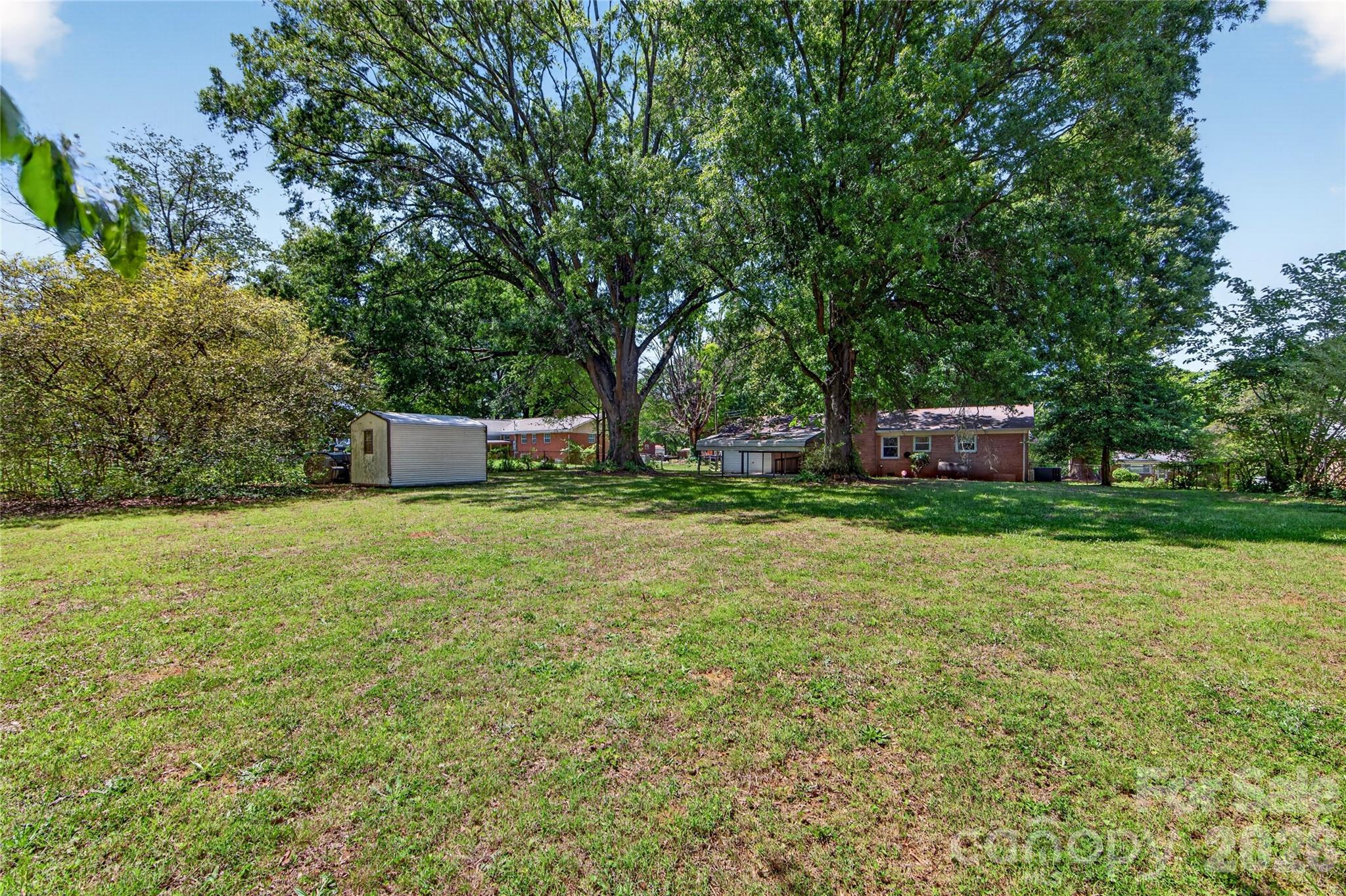 4400 Hamilton Circle — Charlotte