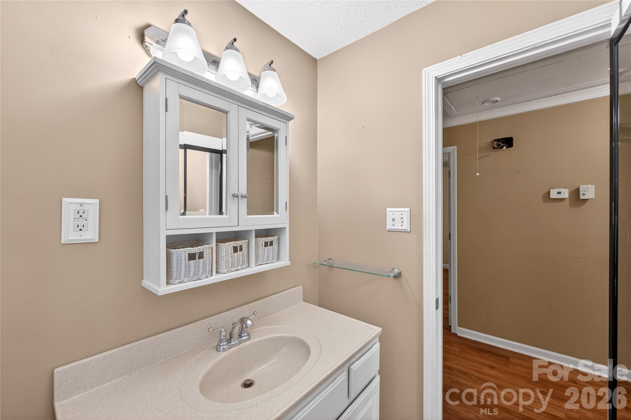4400 Hamilton Circle — Charlotte