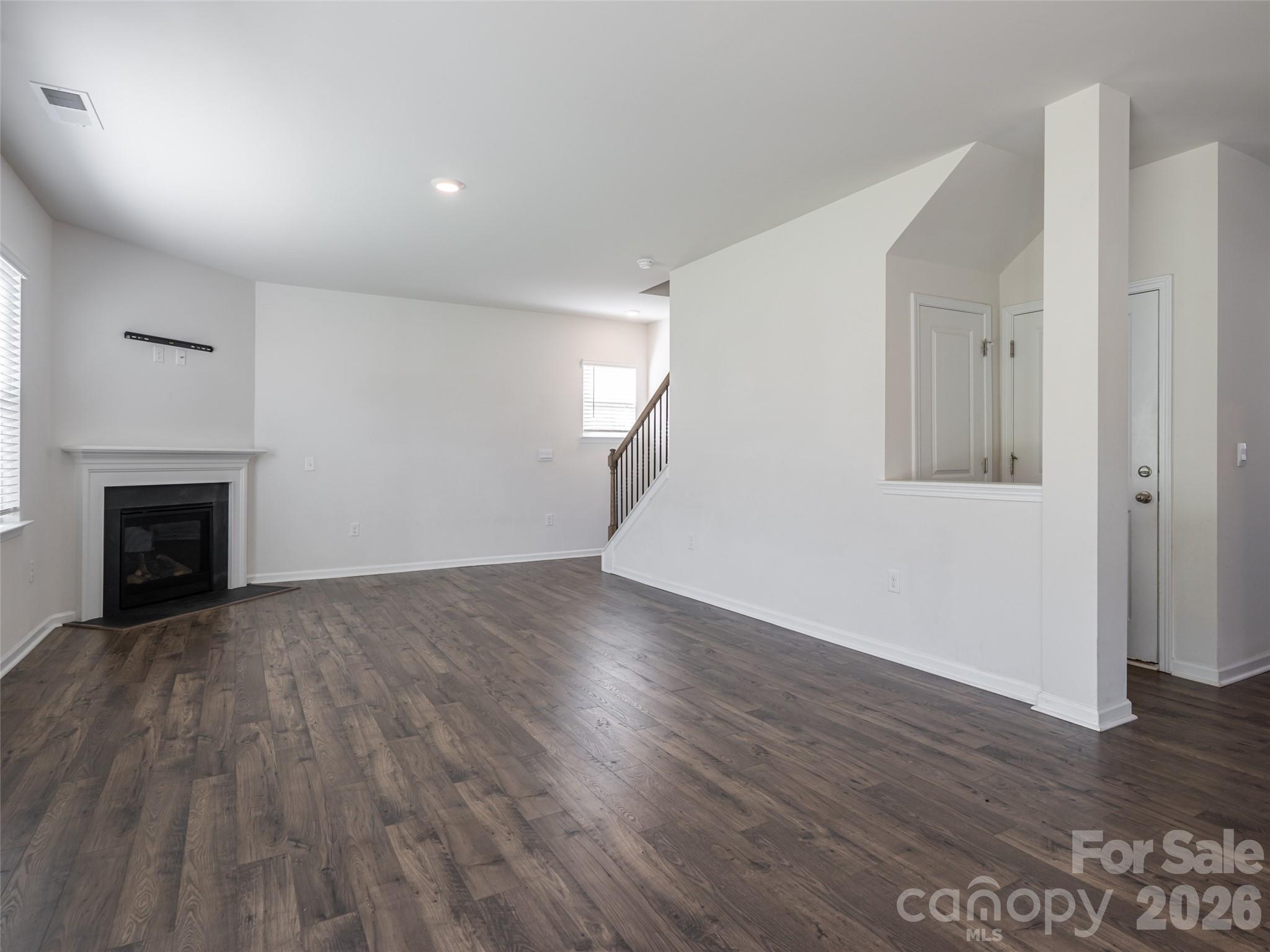 907 Newport Court — Asheville
