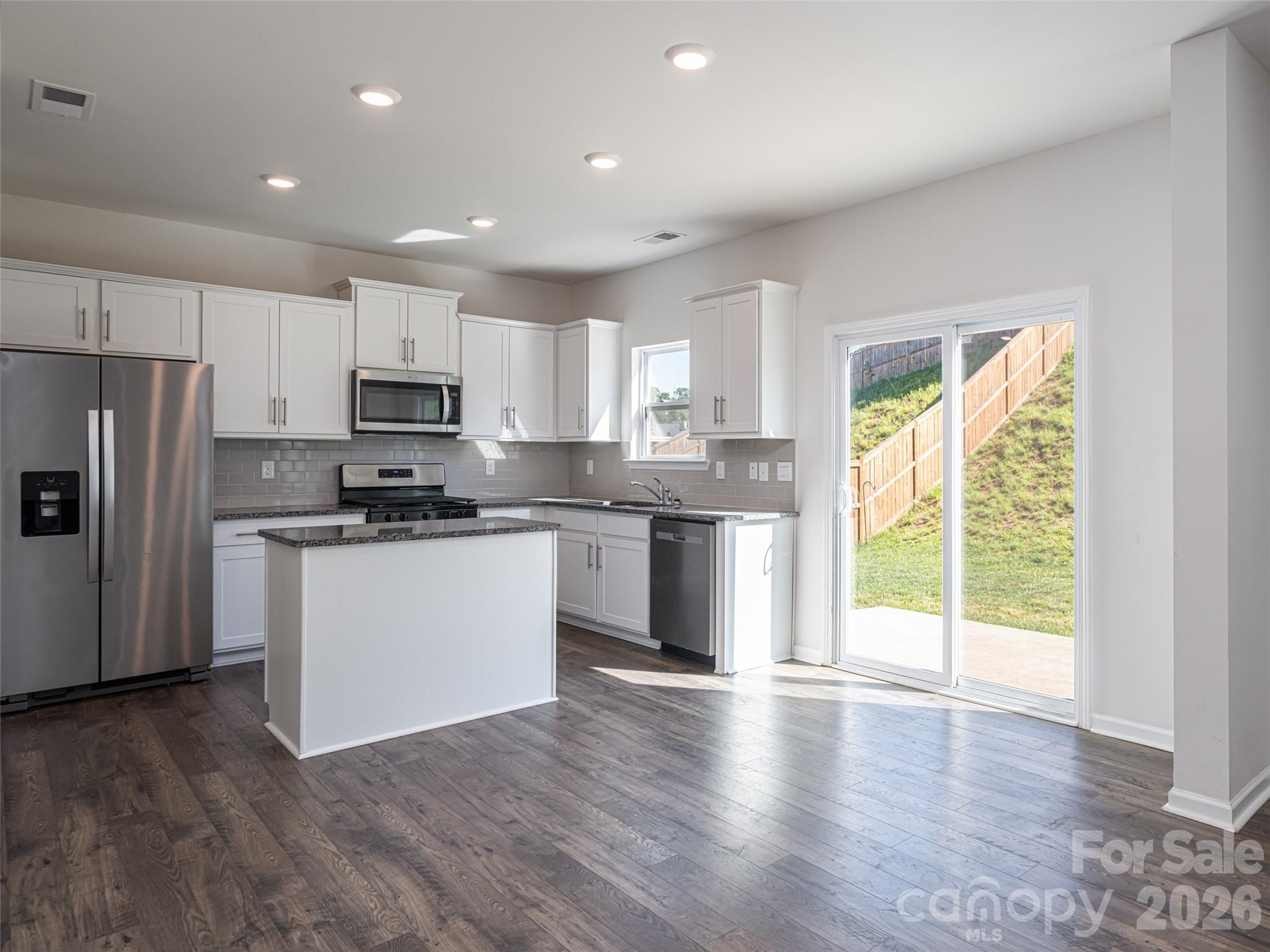 907 Newport Court — Asheville