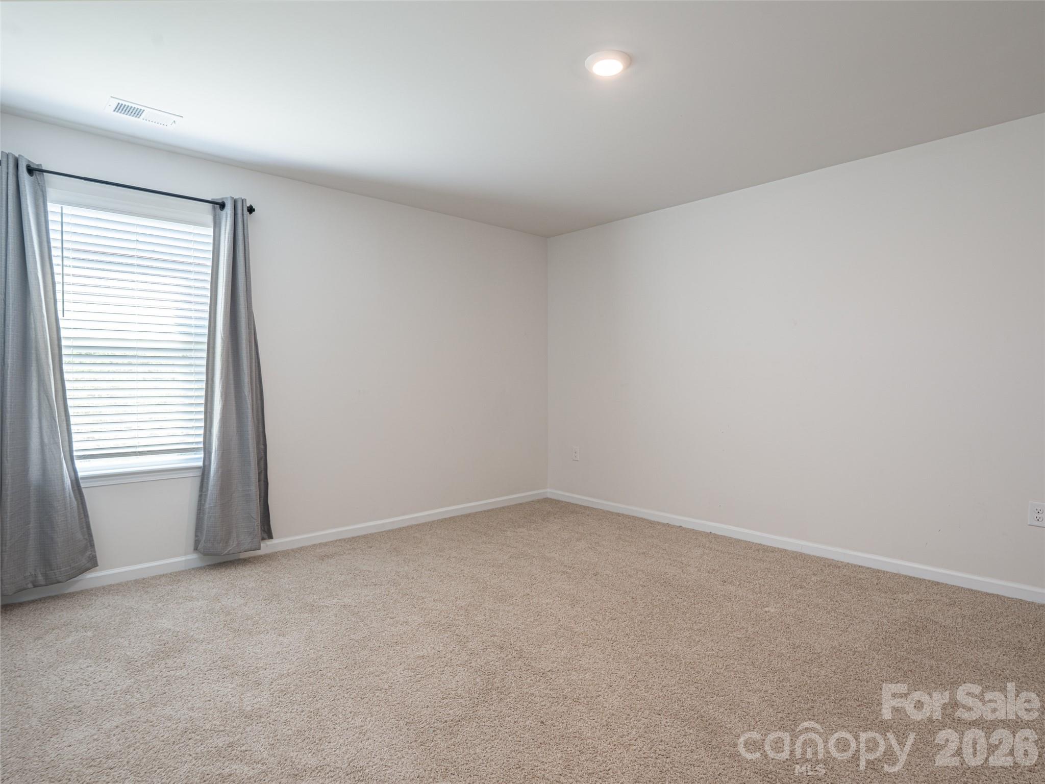 907 Newport Court — Asheville