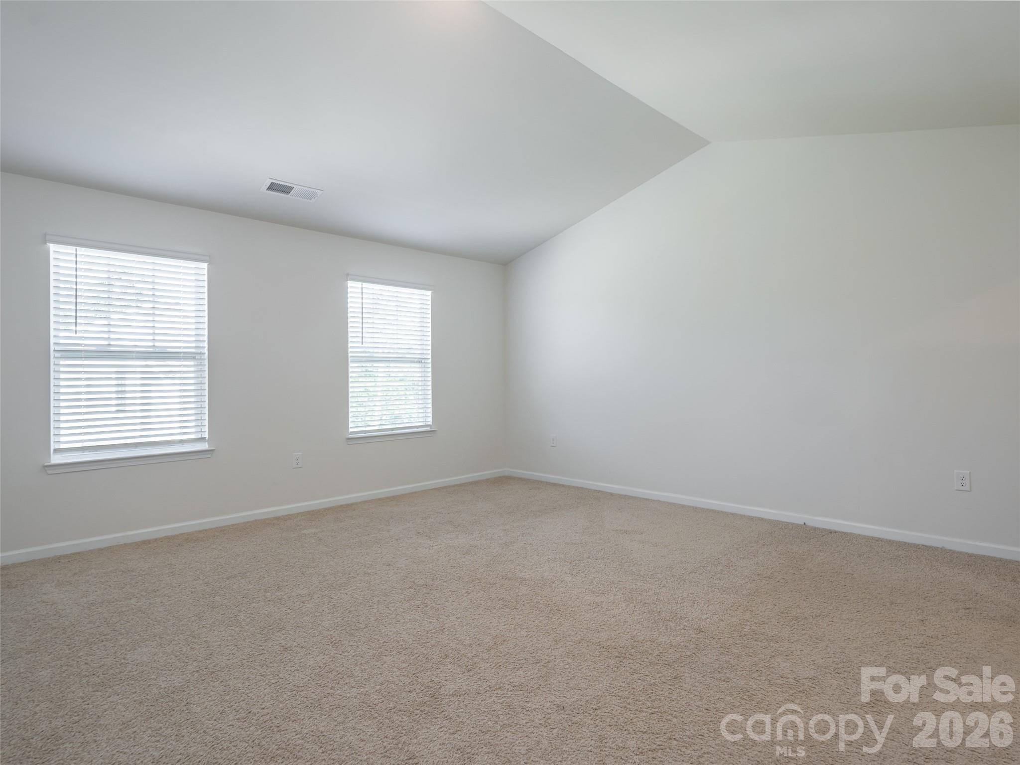 907 Newport Court — Asheville