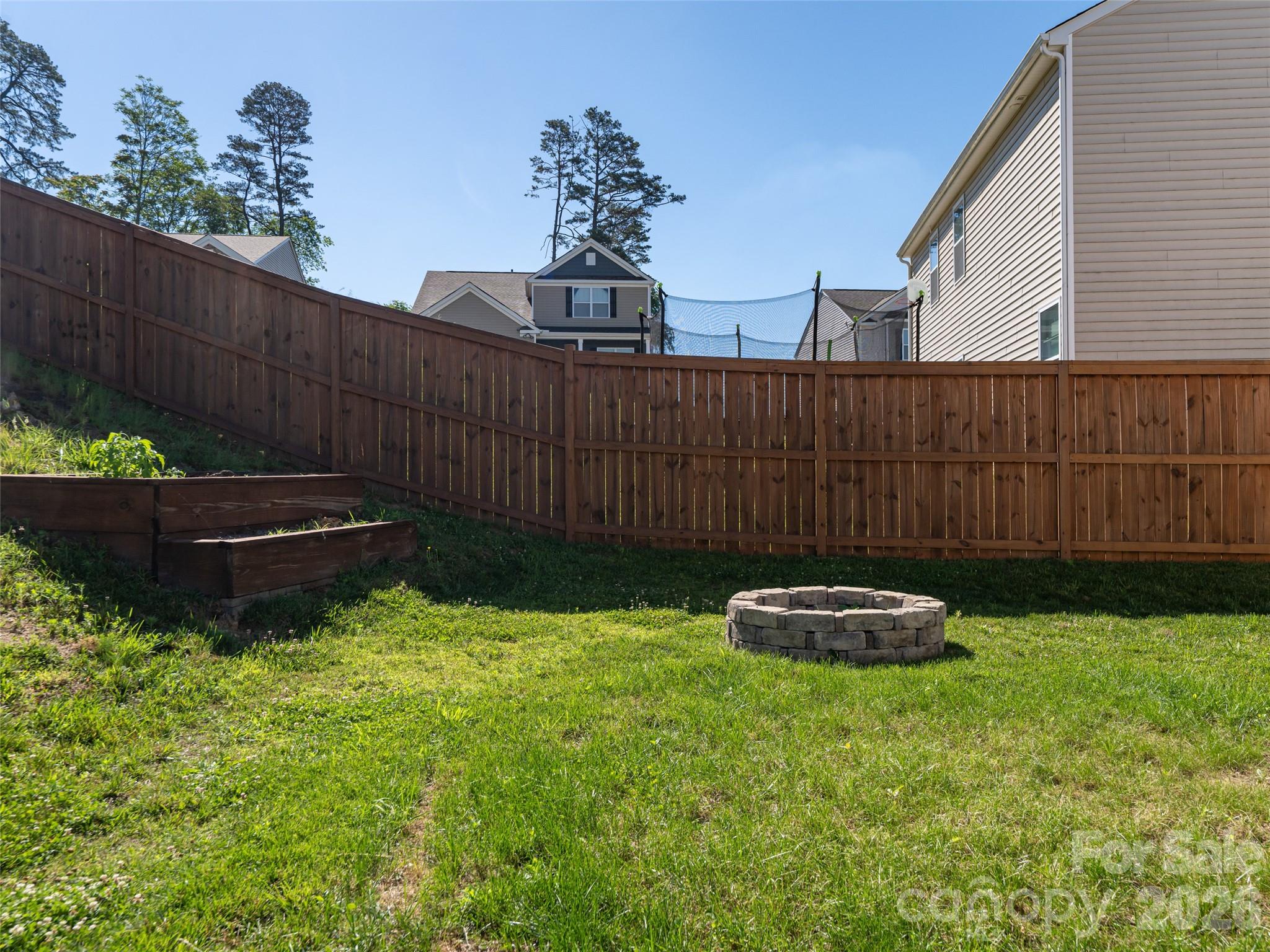 907 Newport Court — Asheville