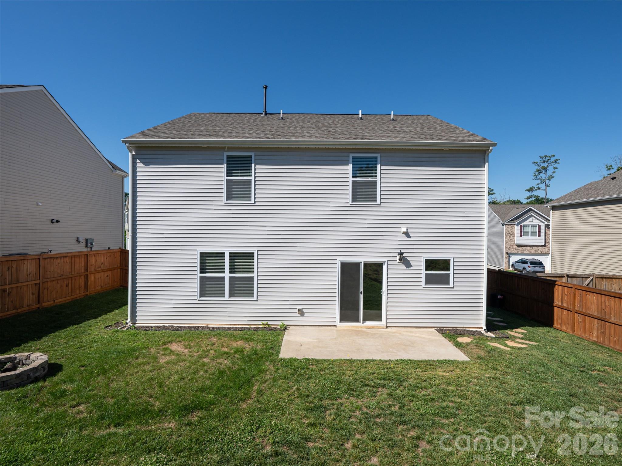 907 Newport Court — Asheville