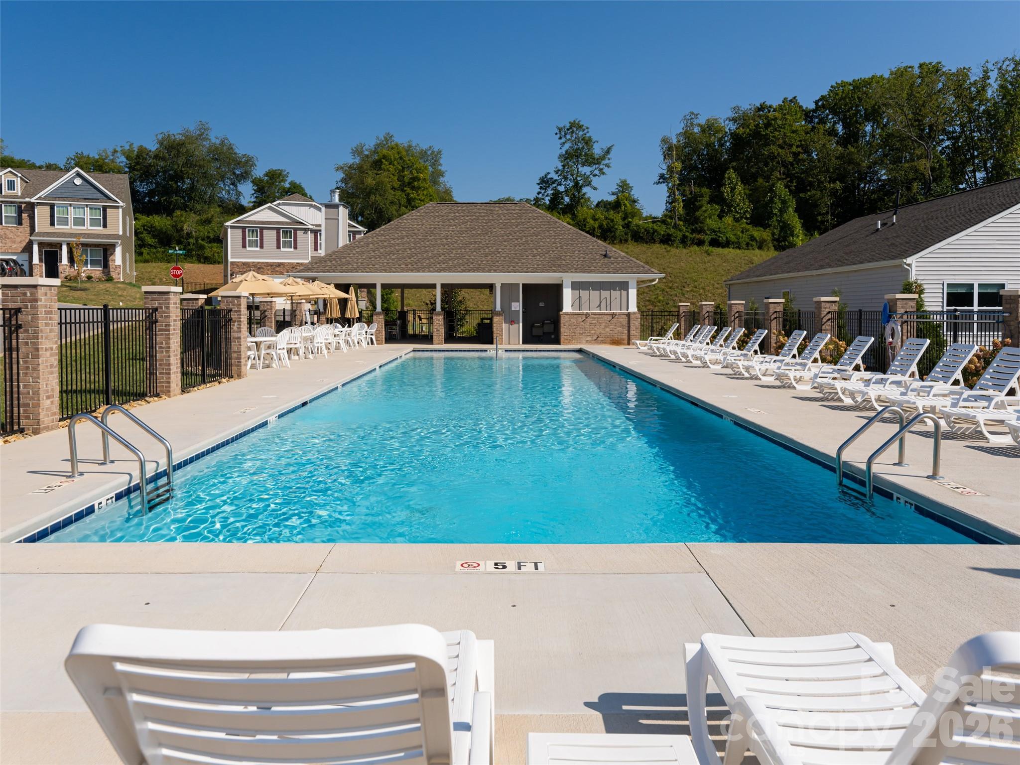 907 Newport Court — Asheville
