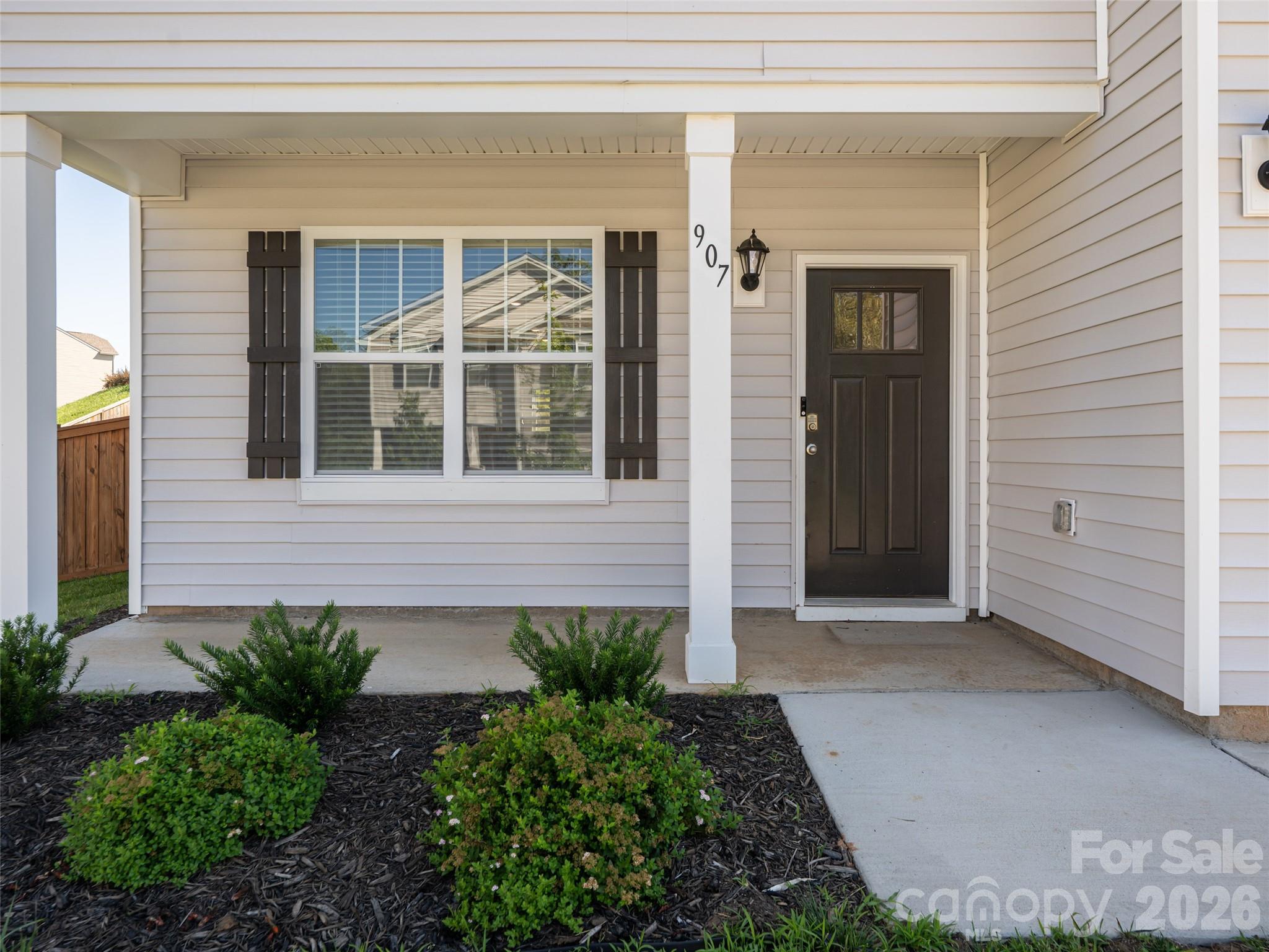 907 Newport Court — Asheville
