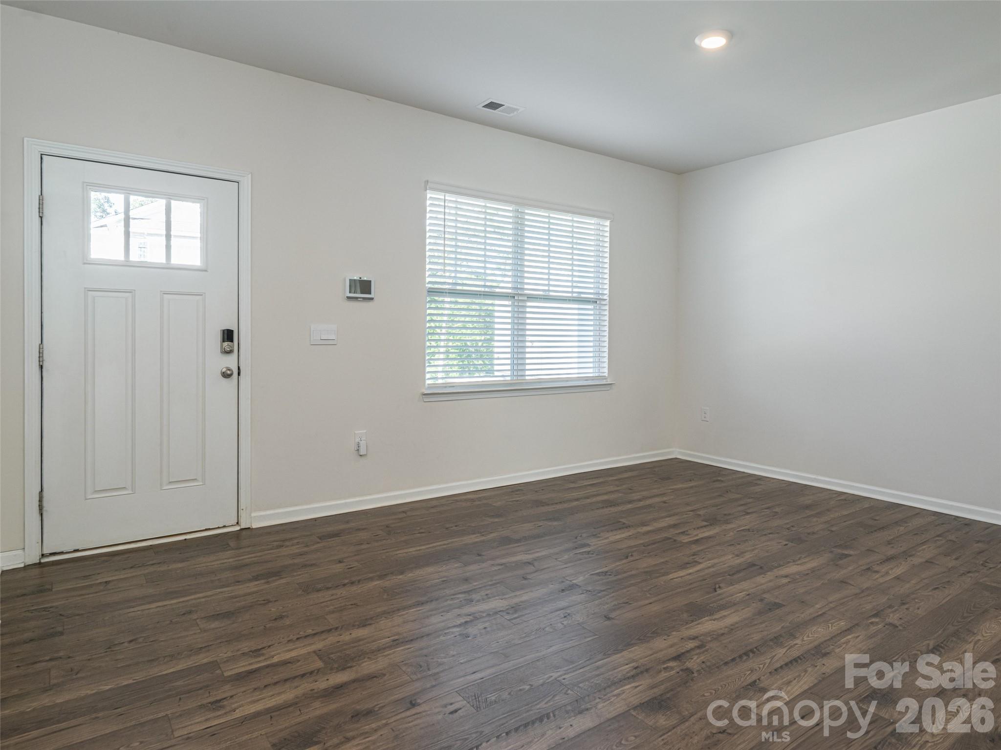 907 Newport Court — Asheville