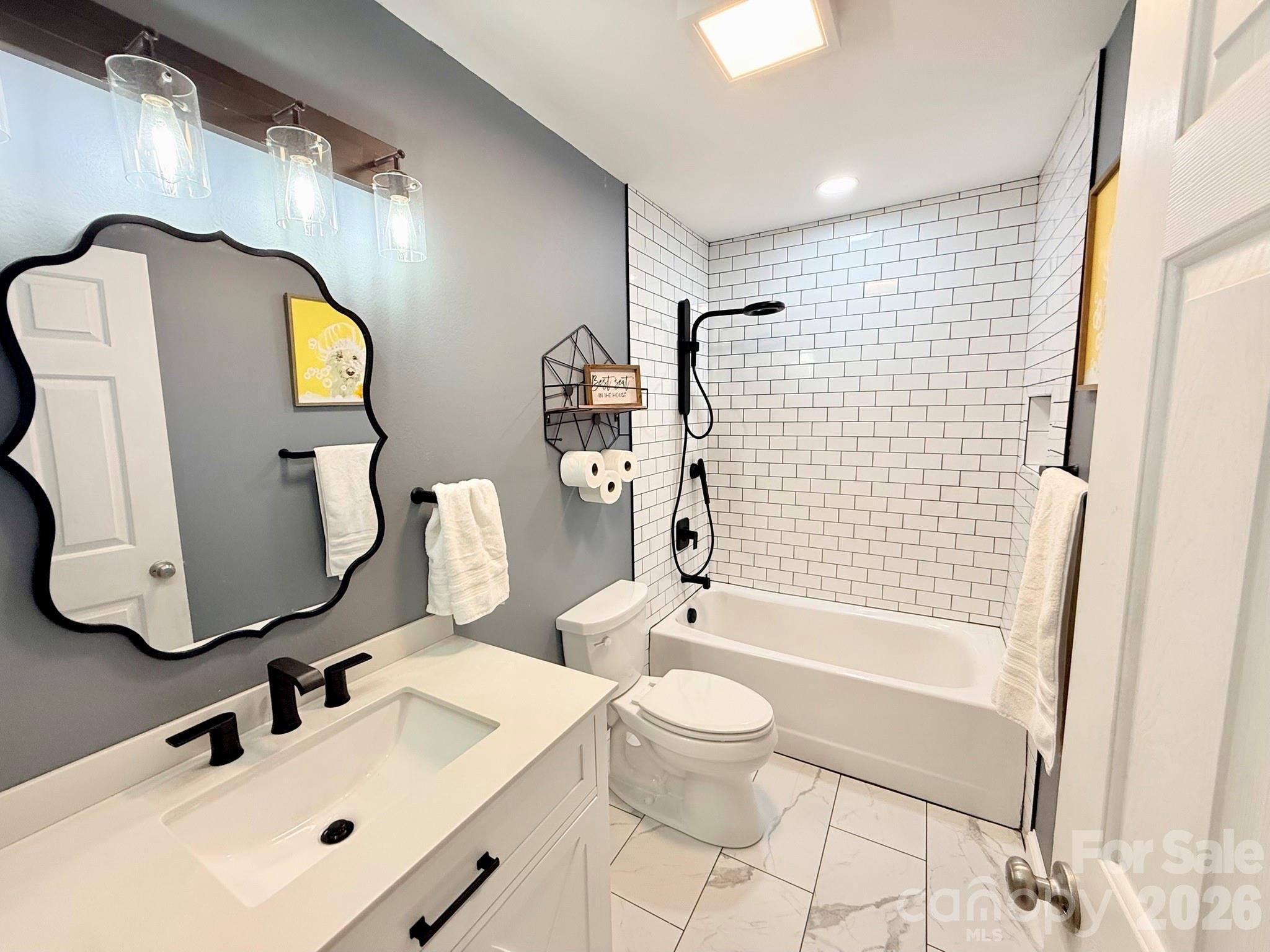 5360 Stonegate Farm Drive — Granite Falls
