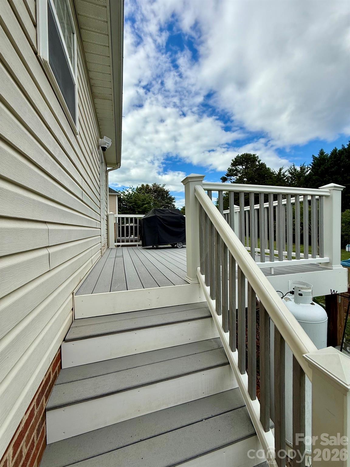 5360 Stonegate Farm Drive — Granite Falls