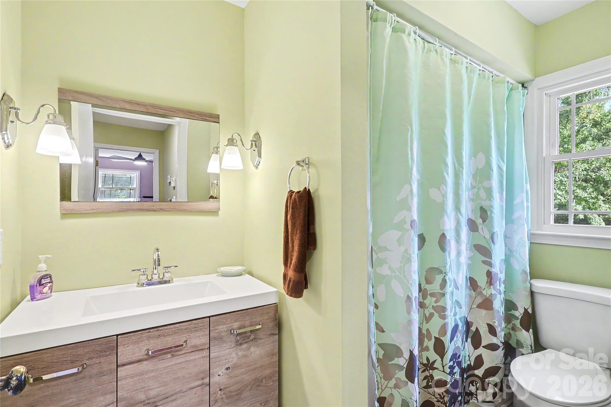 227 Dileen Drive — Concord