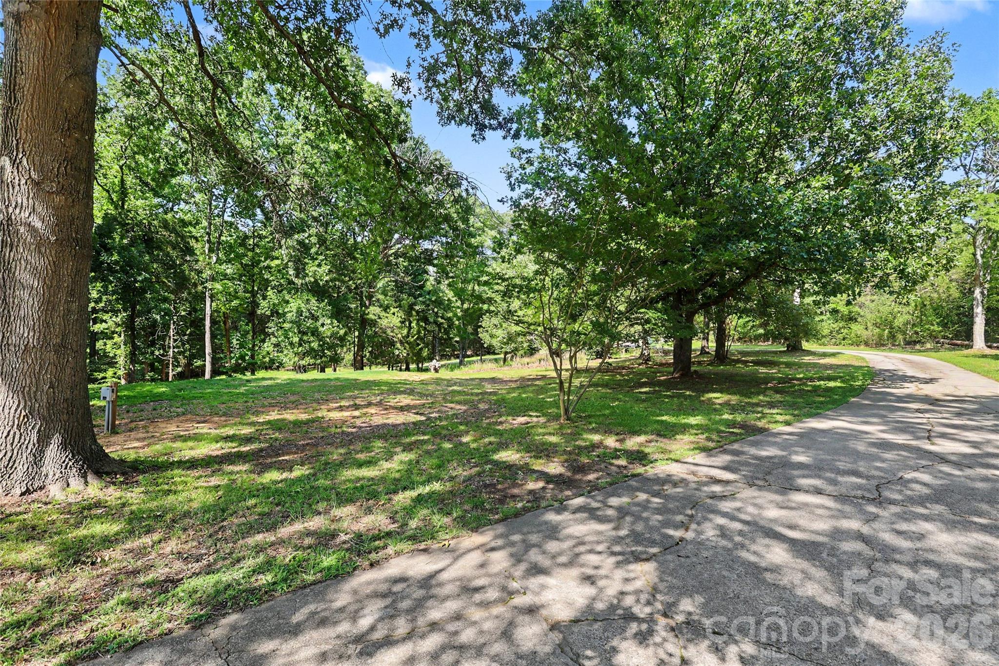 227 Dileen Drive — Concord