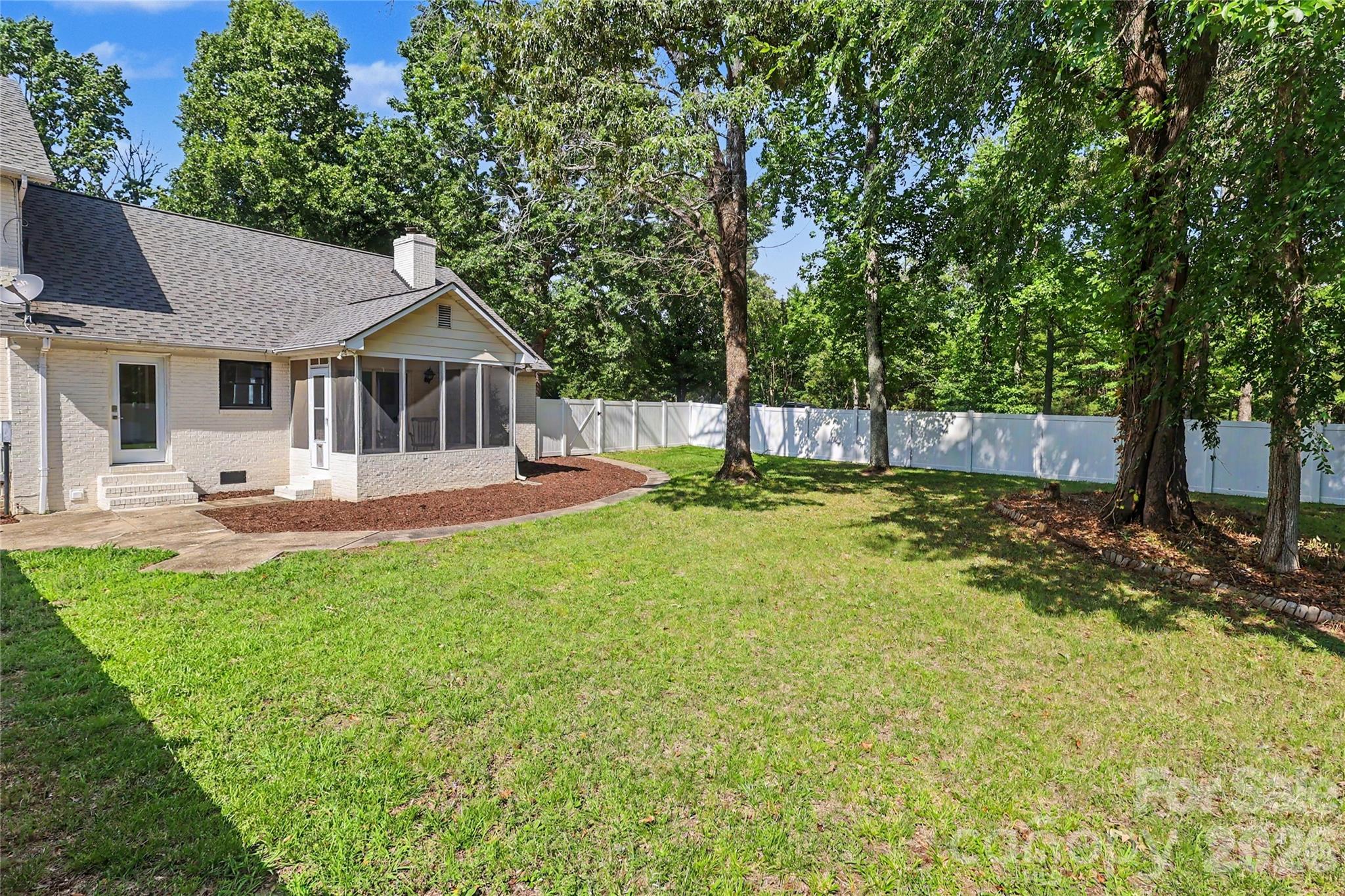 227 Dileen Drive — Concord