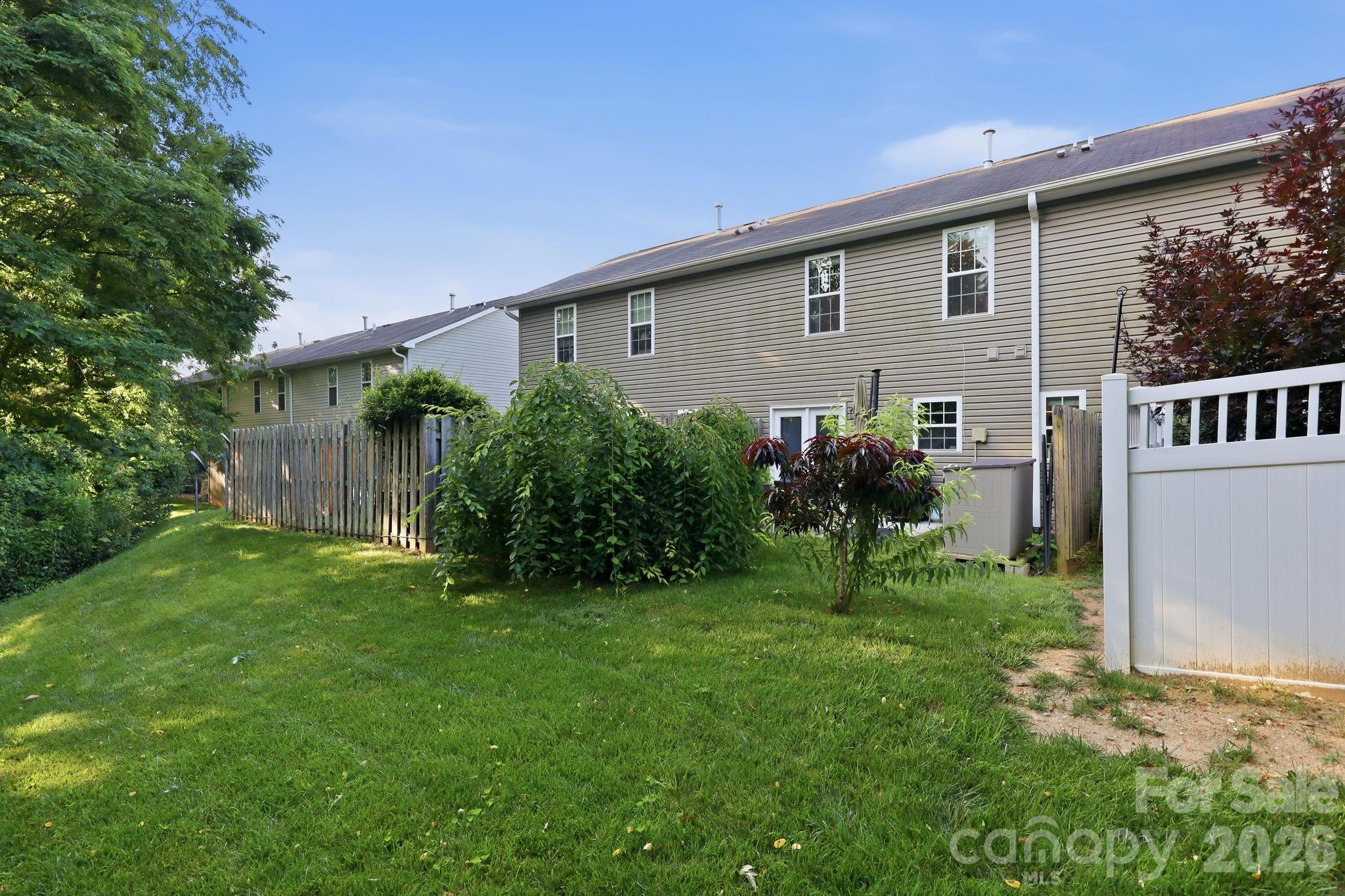83 Sunny Meadows Boulevard — Arden