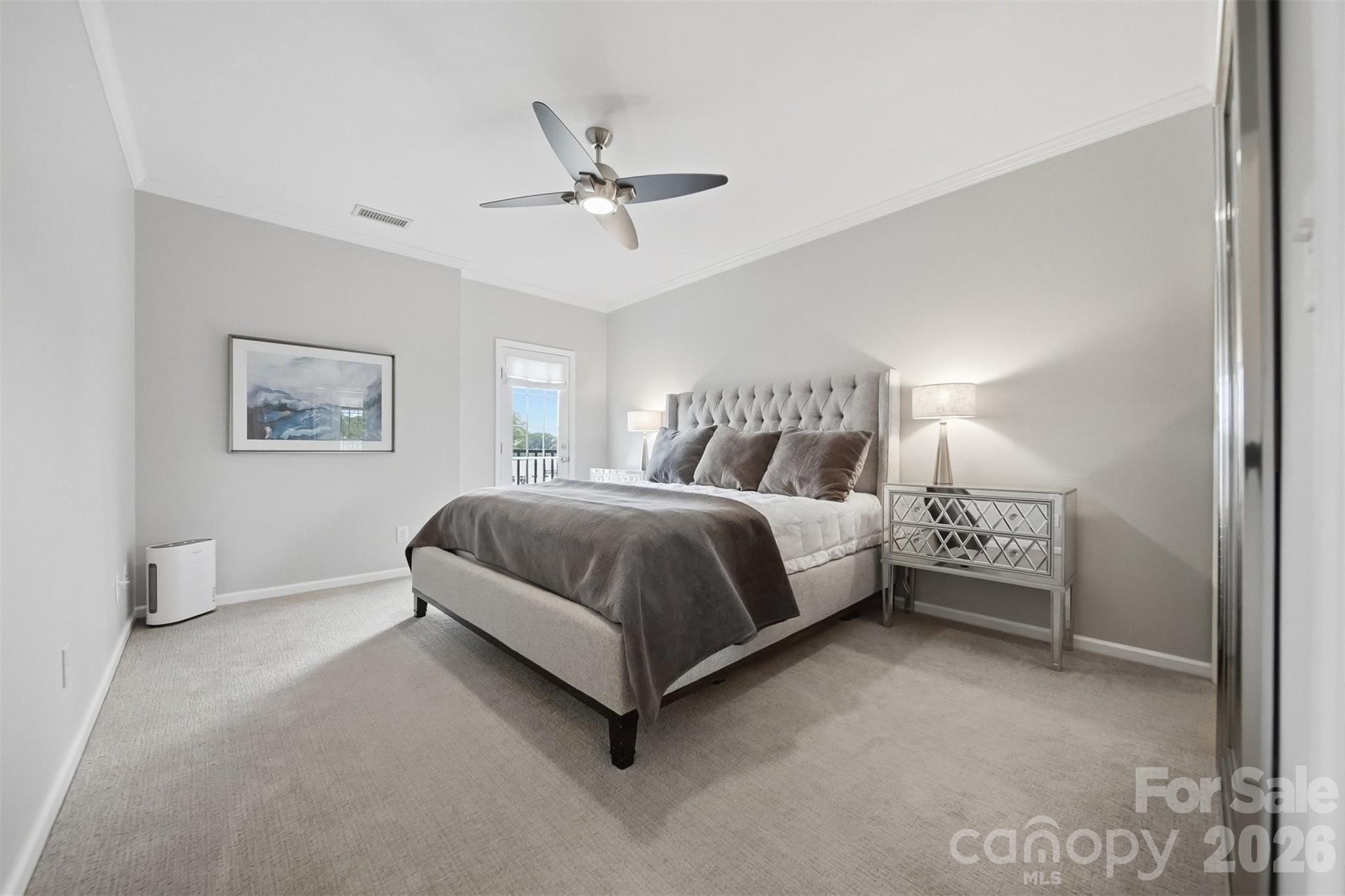 1410 4th Street Drive NW #304 — Hickory