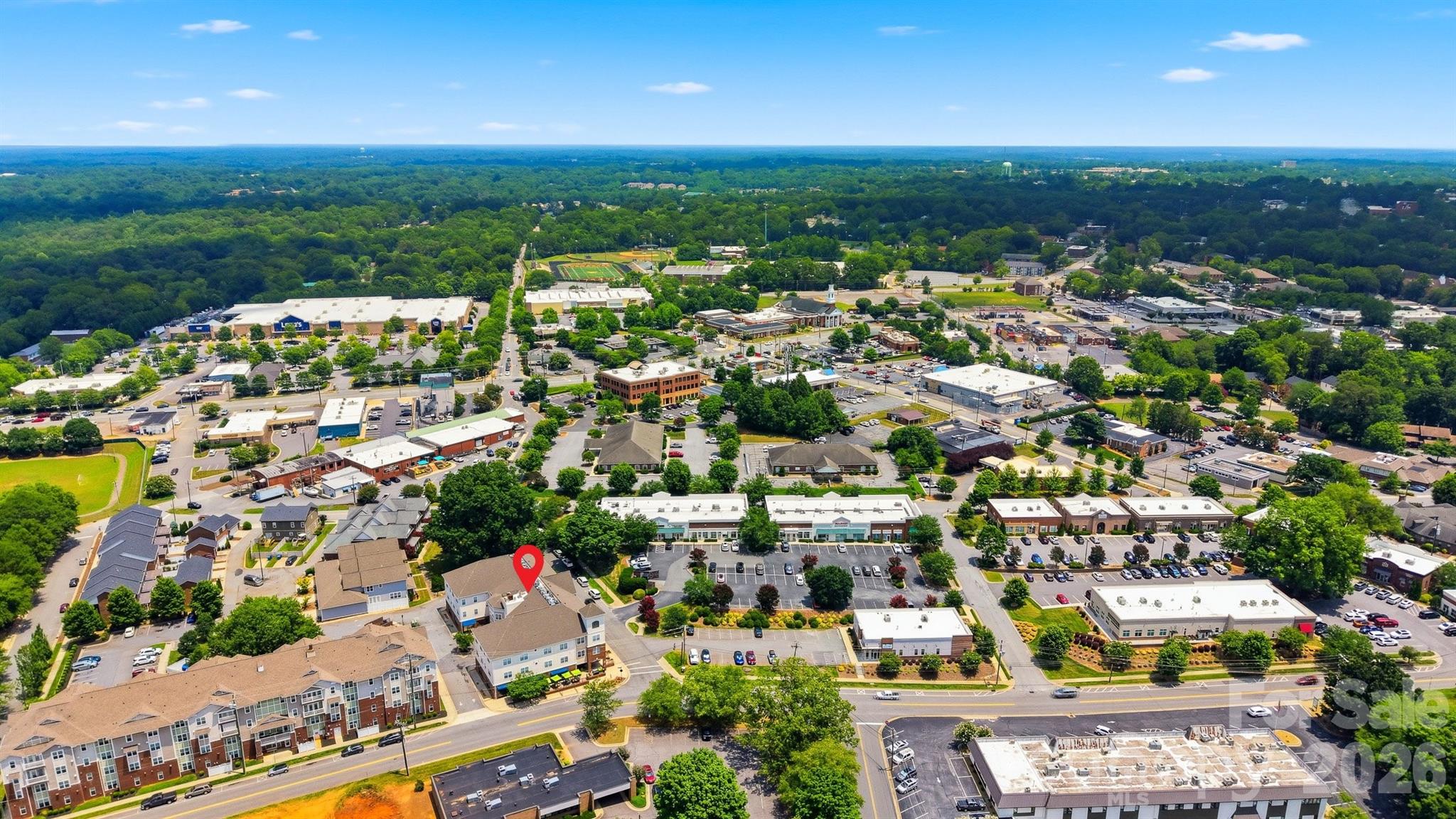 1410 4th Street Drive NW #304 — Hickory