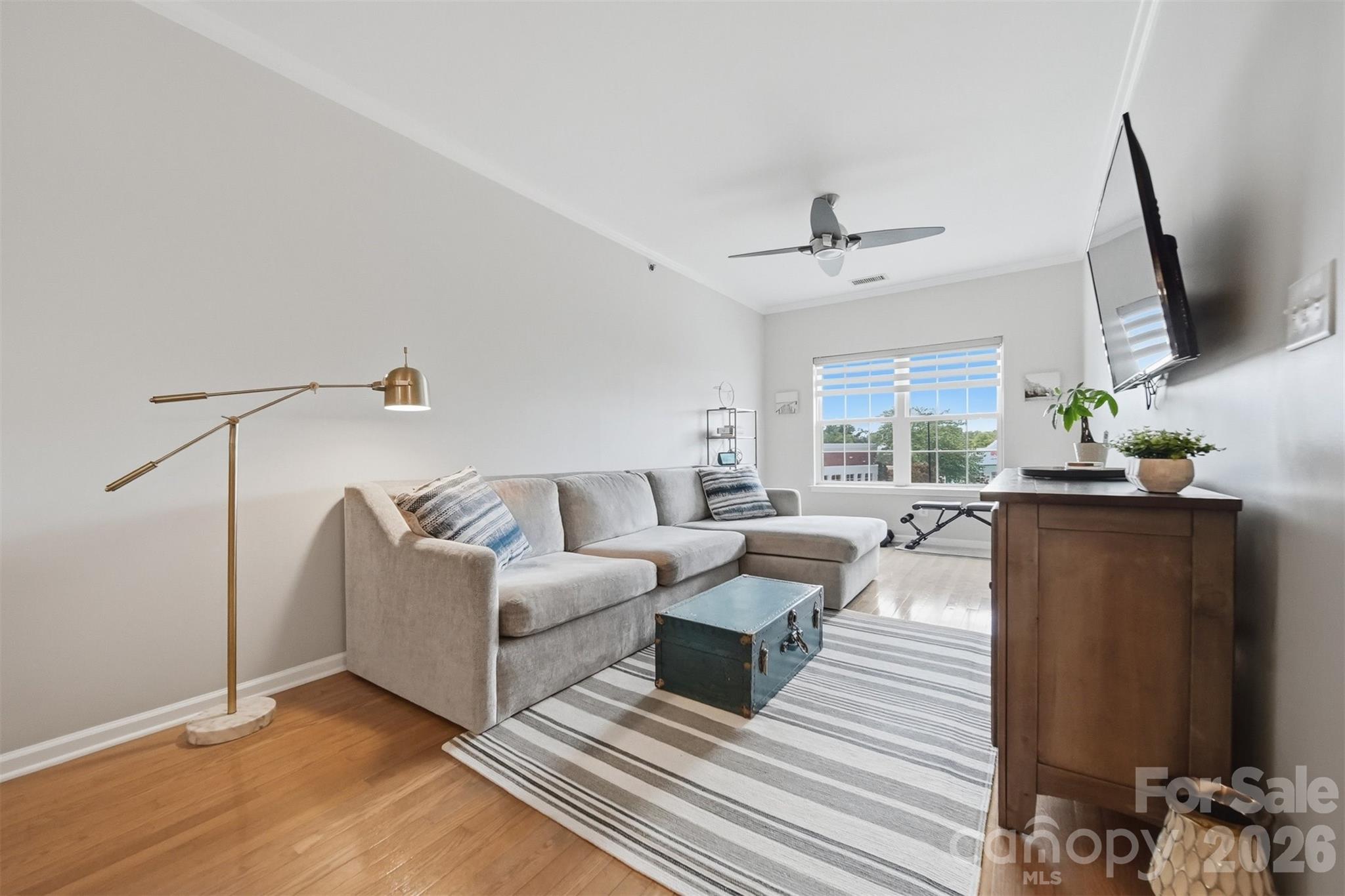 1410 4th Street Drive NW #304 — Hickory