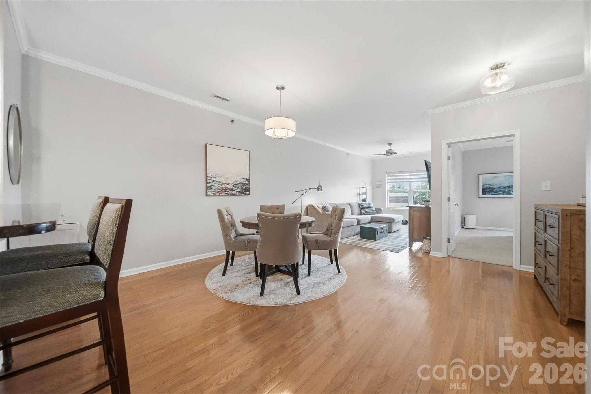 1410 4th Street Drive NW #304 — Hickory