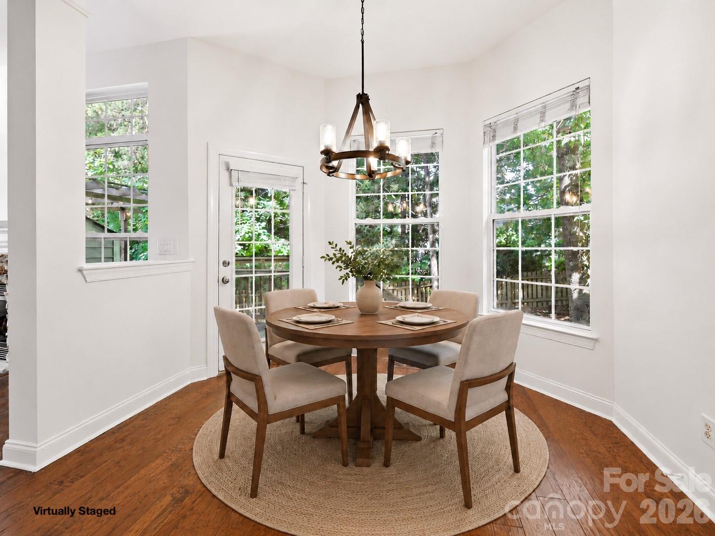 6832 Charter Hills Road — Charlotte