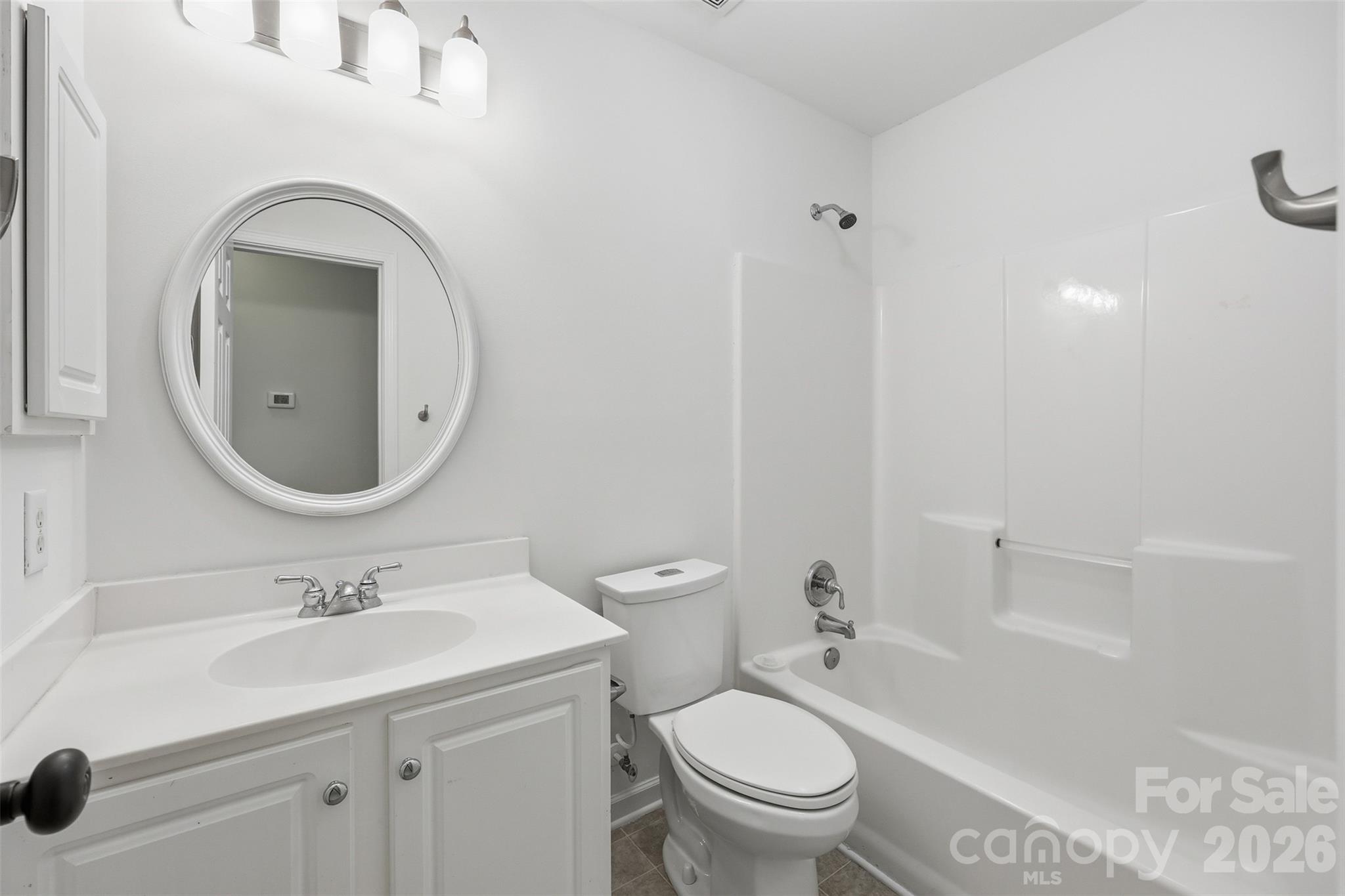6832 Charter Hills Road — Charlotte